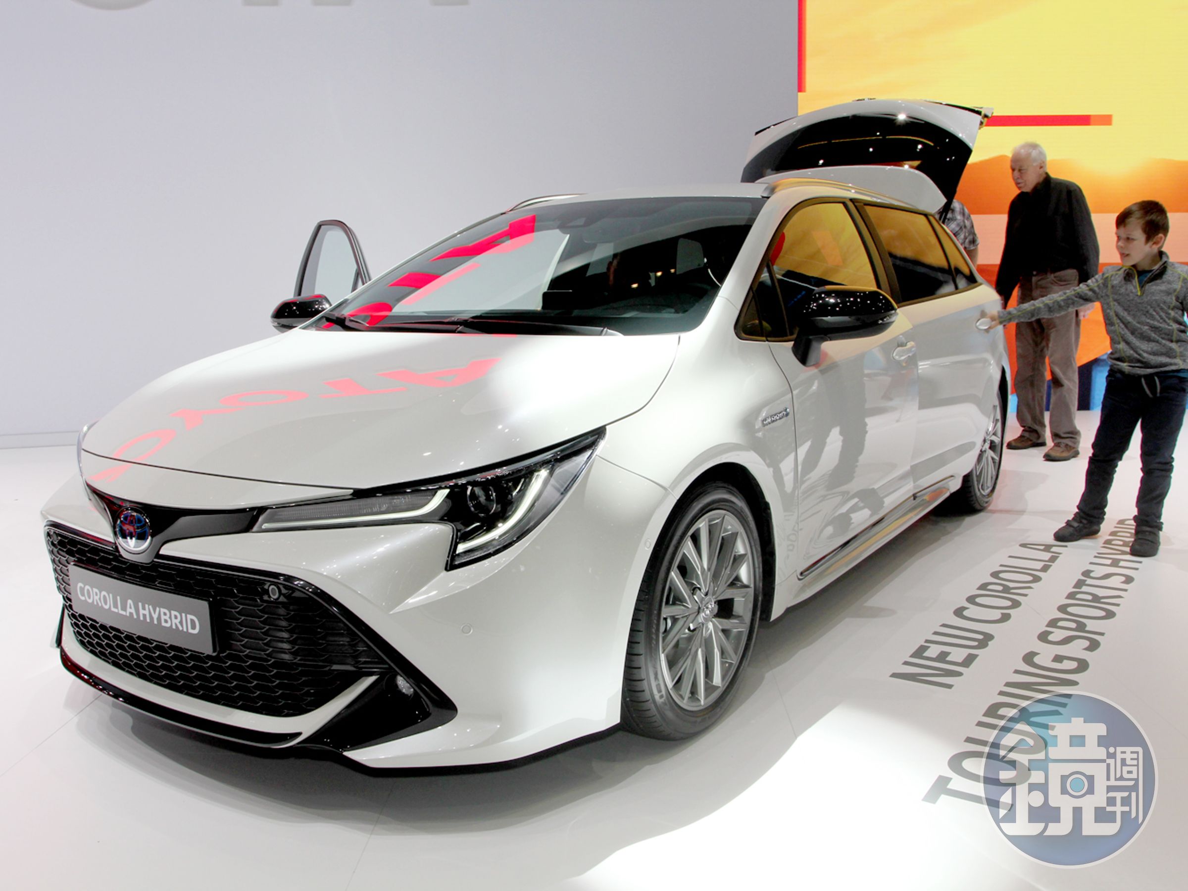 號稱「最帥旅行車」的Corolla Touring Sports在見到實車後讓人驚艷！雖是旅行車卻沒有絲毫庸腫的感覺。