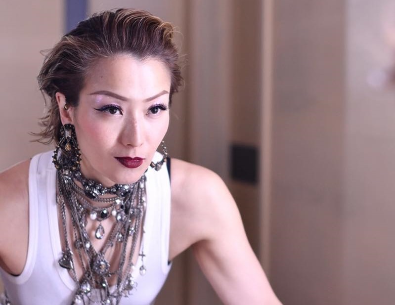 鄭秀文分享婚姻來得不易， 每一對伴侶都得珍惜和努力守護。（圖取自鄭秀文臉書）