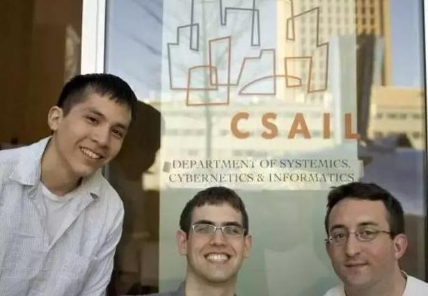 圖丨從左至右: Dan Aguayo, Max Krohn, and Jeremy Stribling in 2005(來源:Frank Dabek)