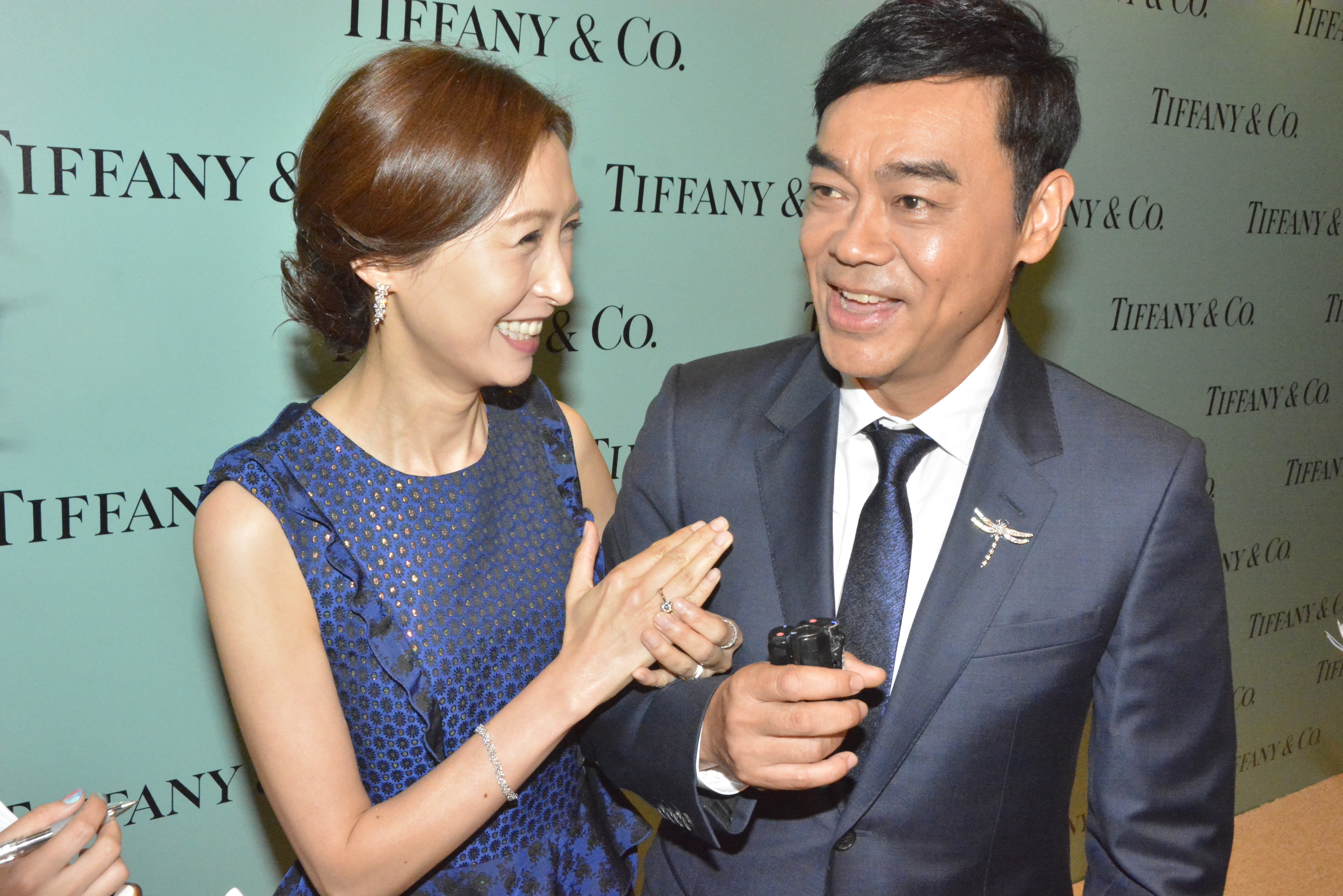 劉青雲與郭藹明夫婦出席活動時大秀恩愛。（東方IC）