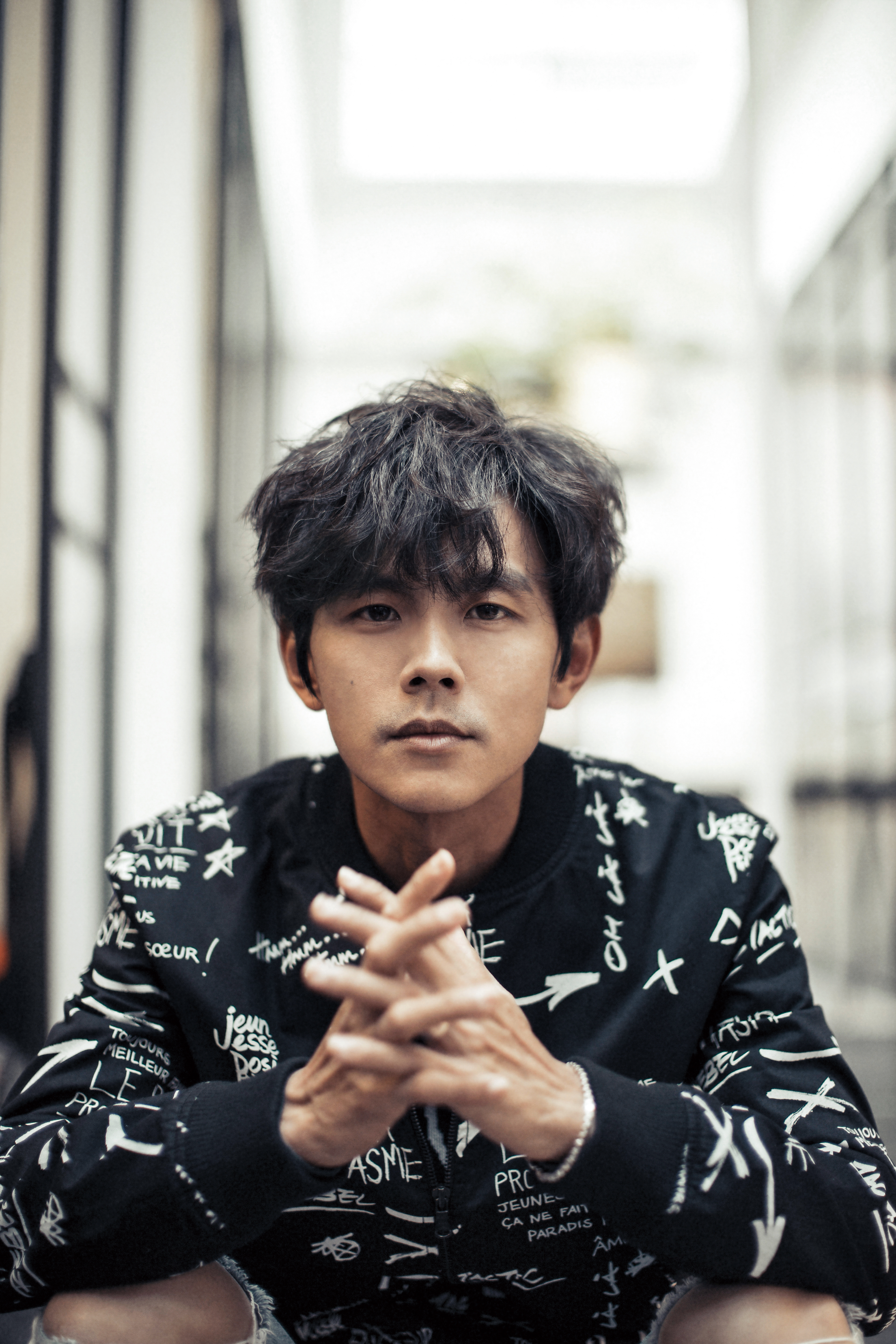 阿翔是浩子的對照組，他務實而浩子愛做夢，不同的性格卻意外讓兩人拍檔可以長久。