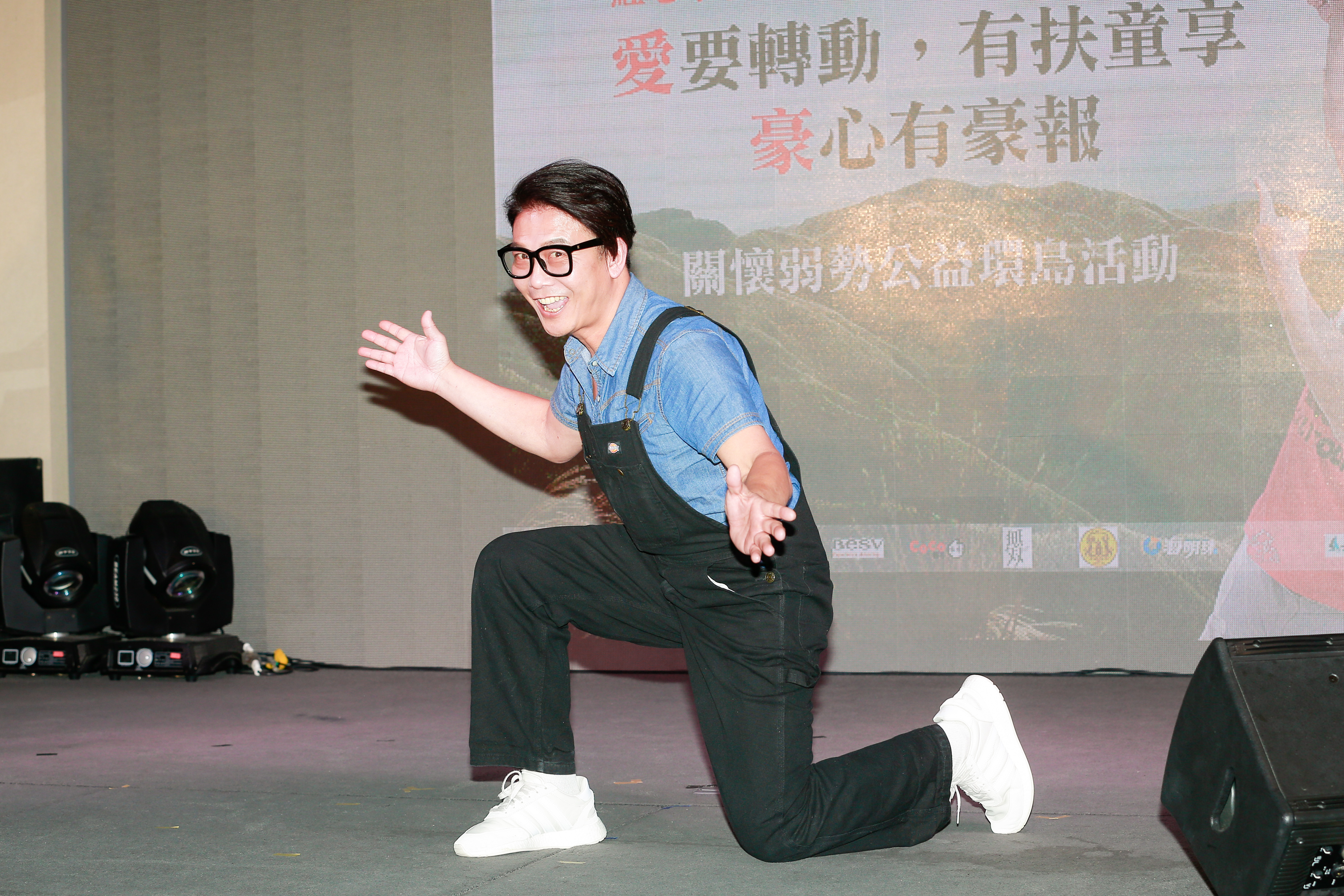 錢小豪與鄭秀文是舊識，談到她的婚姻危機不願多聊。