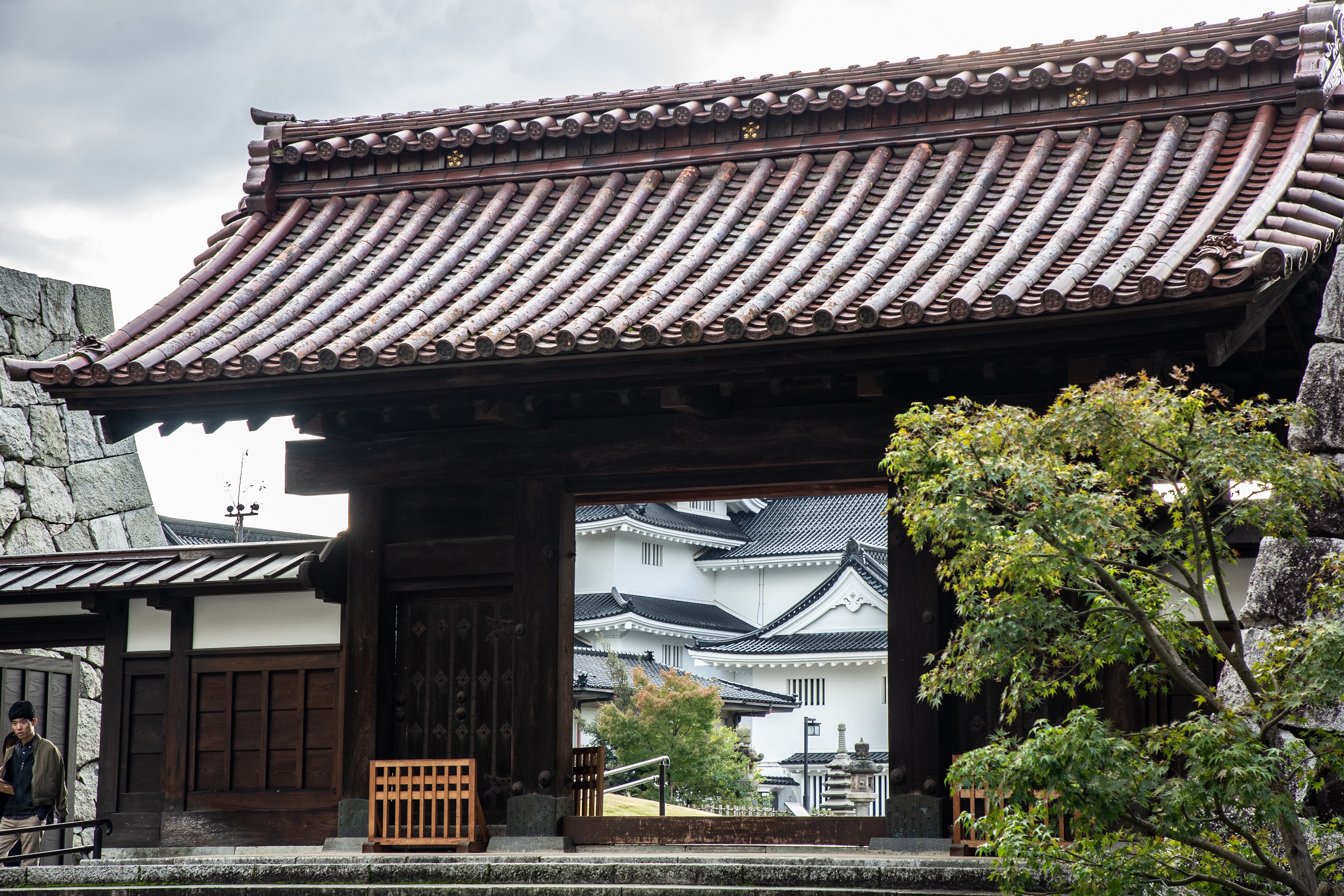 富山城唯一現存的建築古蹟——千歲御門。