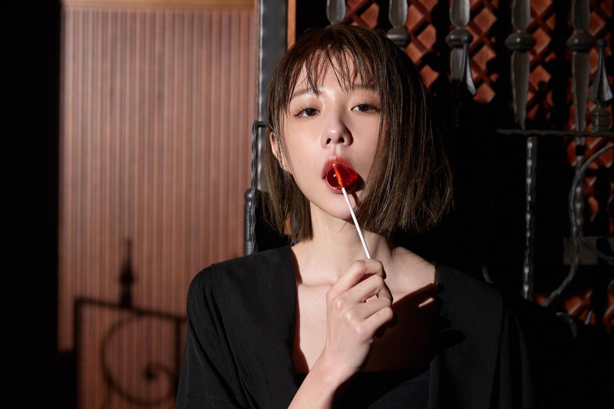 邵雨薇演而優則唱，跨界發片勤跑宣傳，證明自己不是玩票性質。 （寬宏藝術提供）