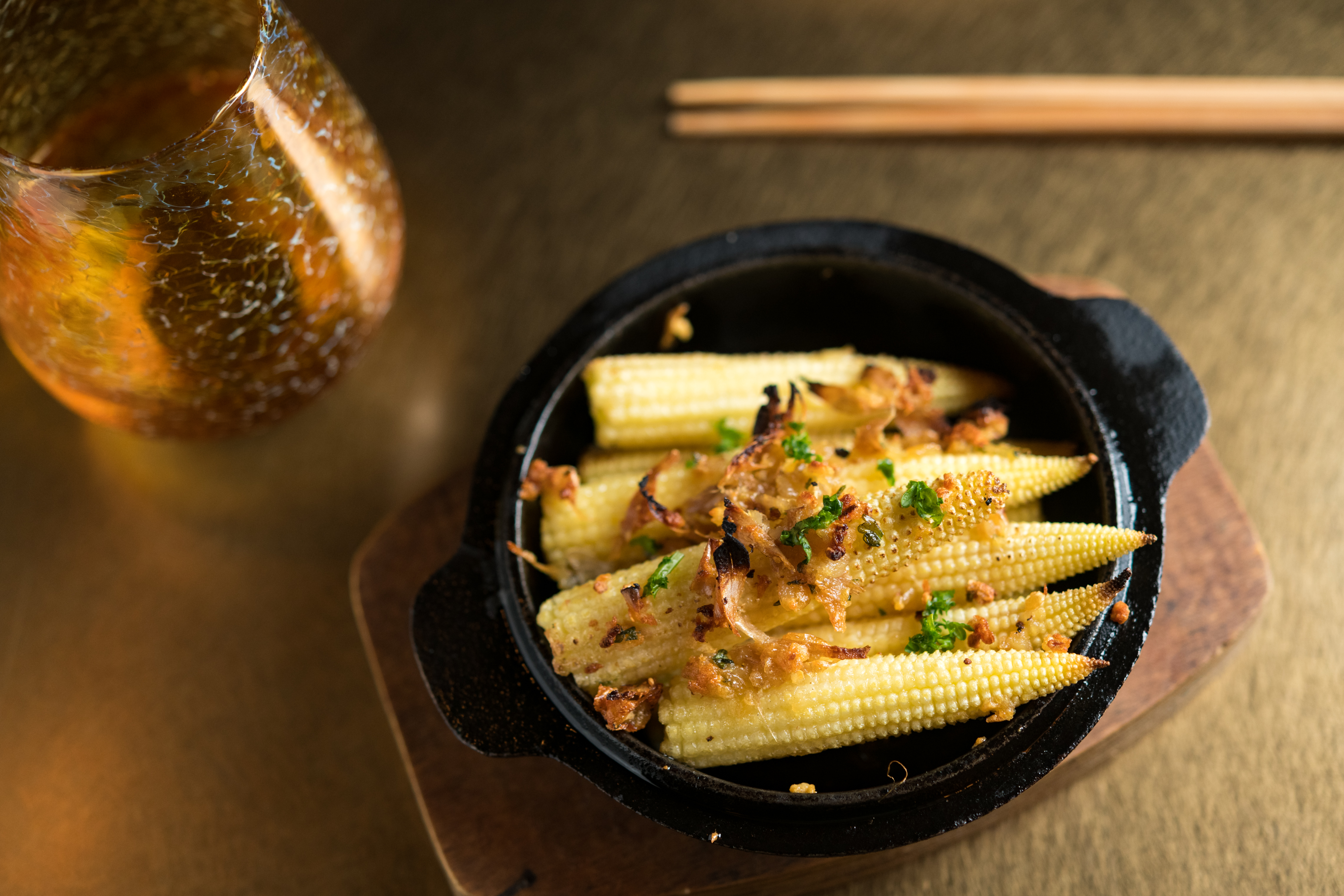 「蒜味奶油玉米筍」不失清爽。（165元／份）