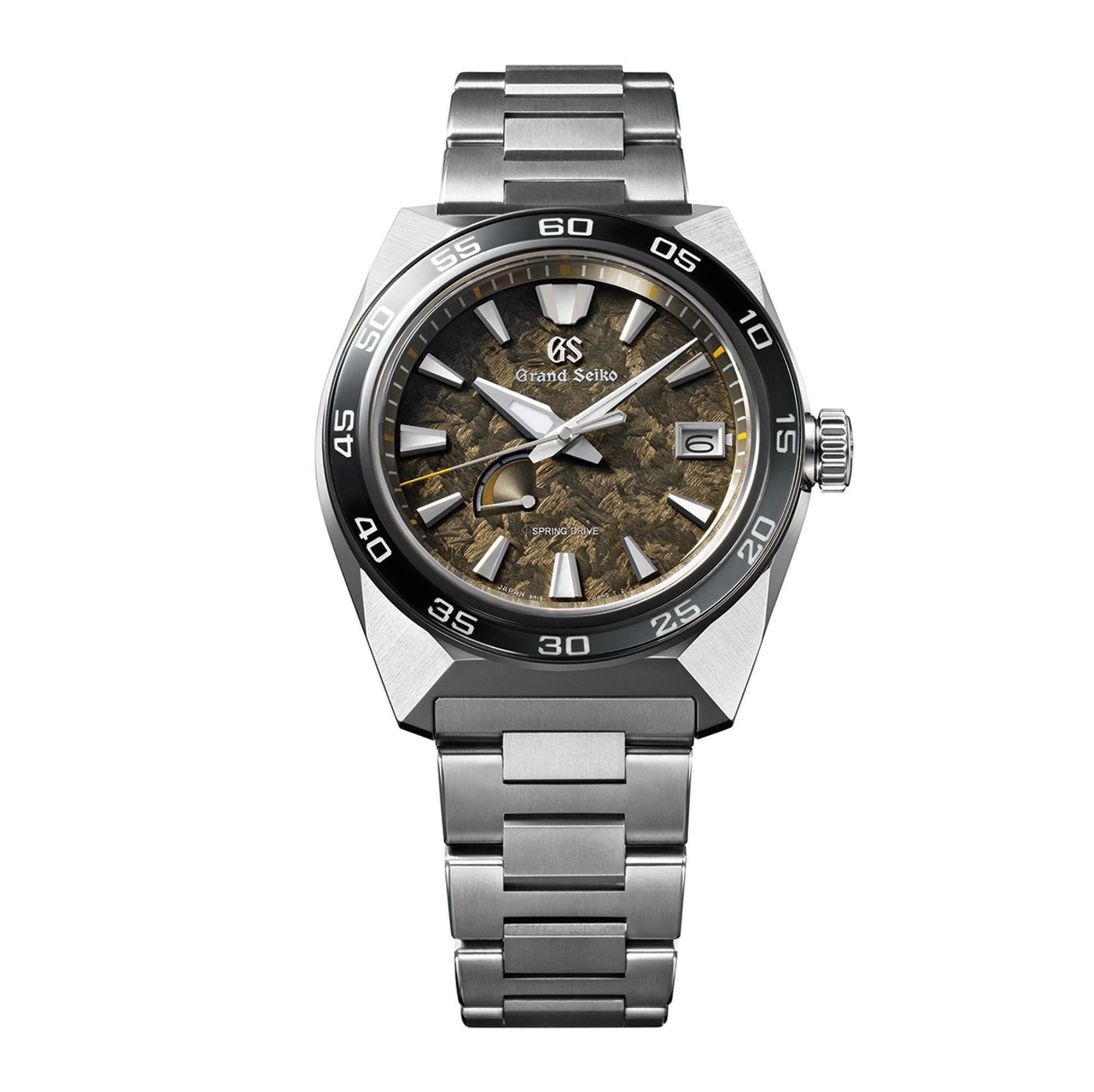 SBGA403大三針款式,限量500只,定價為13,700歐元,折合台幣約48萬元。