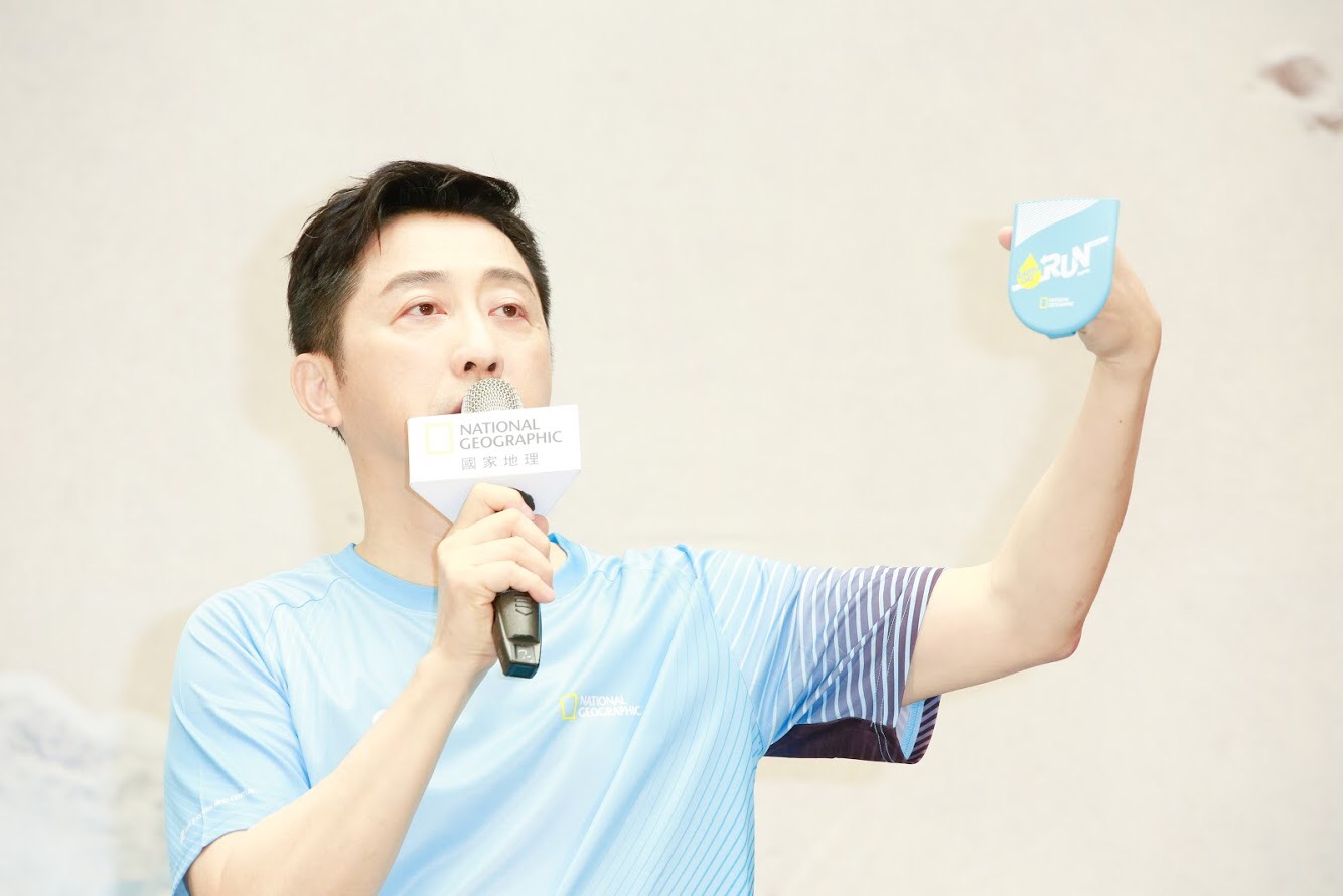 哈林受邀擔任「世界地球日」的環保路跑大使。