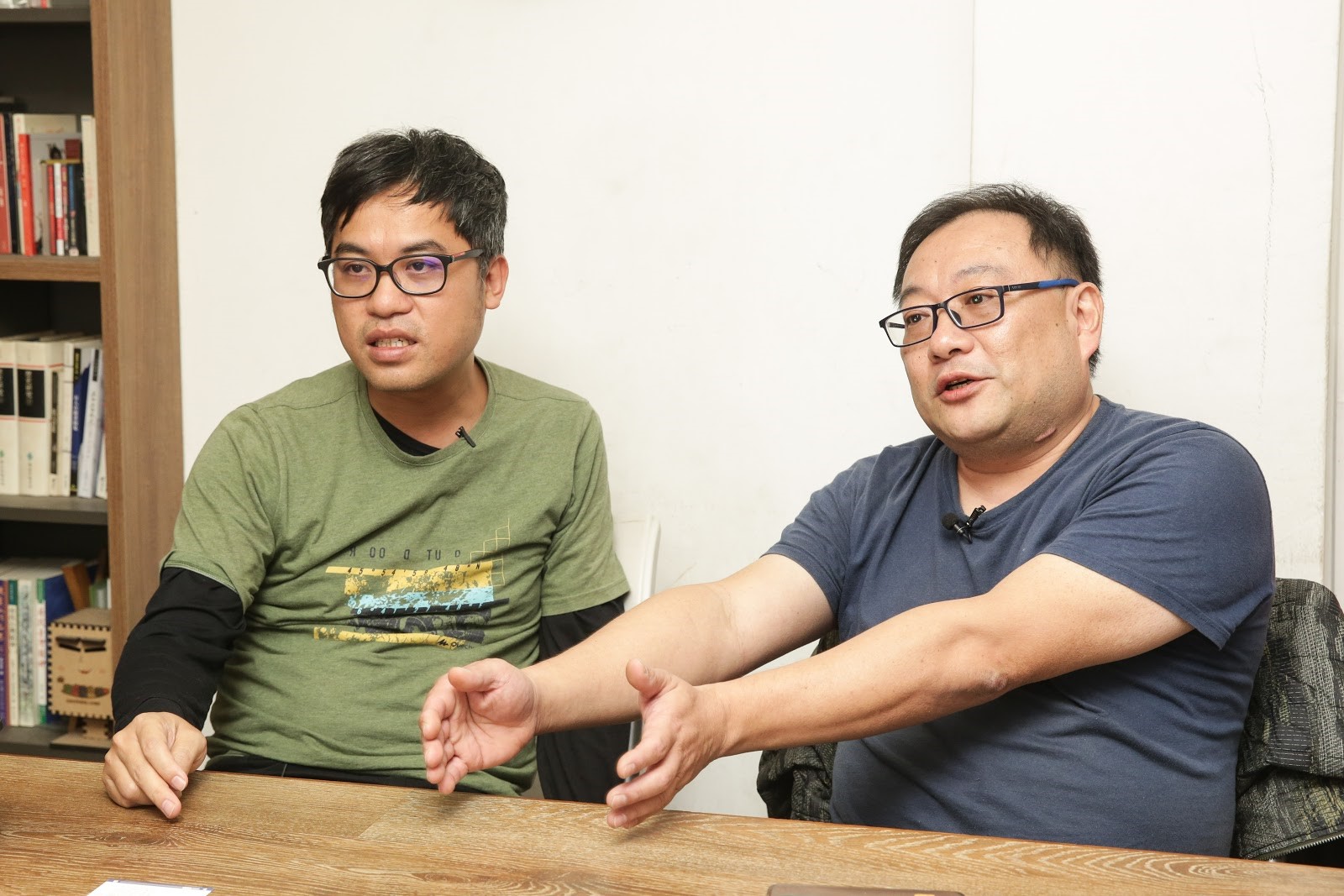 高君亭（右）、陳南宏（左）去年合作《台北歌手》獲多項金鐘獎肯定，今年改編賴和文學作品亦受關注。