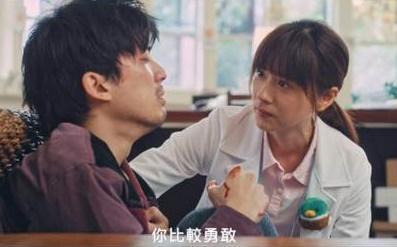 面對應思聰的疑問，林予晞即興發揮，神來一筆地說出：「可能因為你比較勇敢！」（翻攝林予晞臉書）