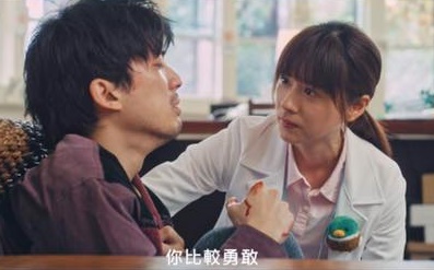 面對應思聰的疑問，林予晞即興發揮，神來一筆地說出：「可能因為你比較勇敢！」（翻攝林予晞臉書）