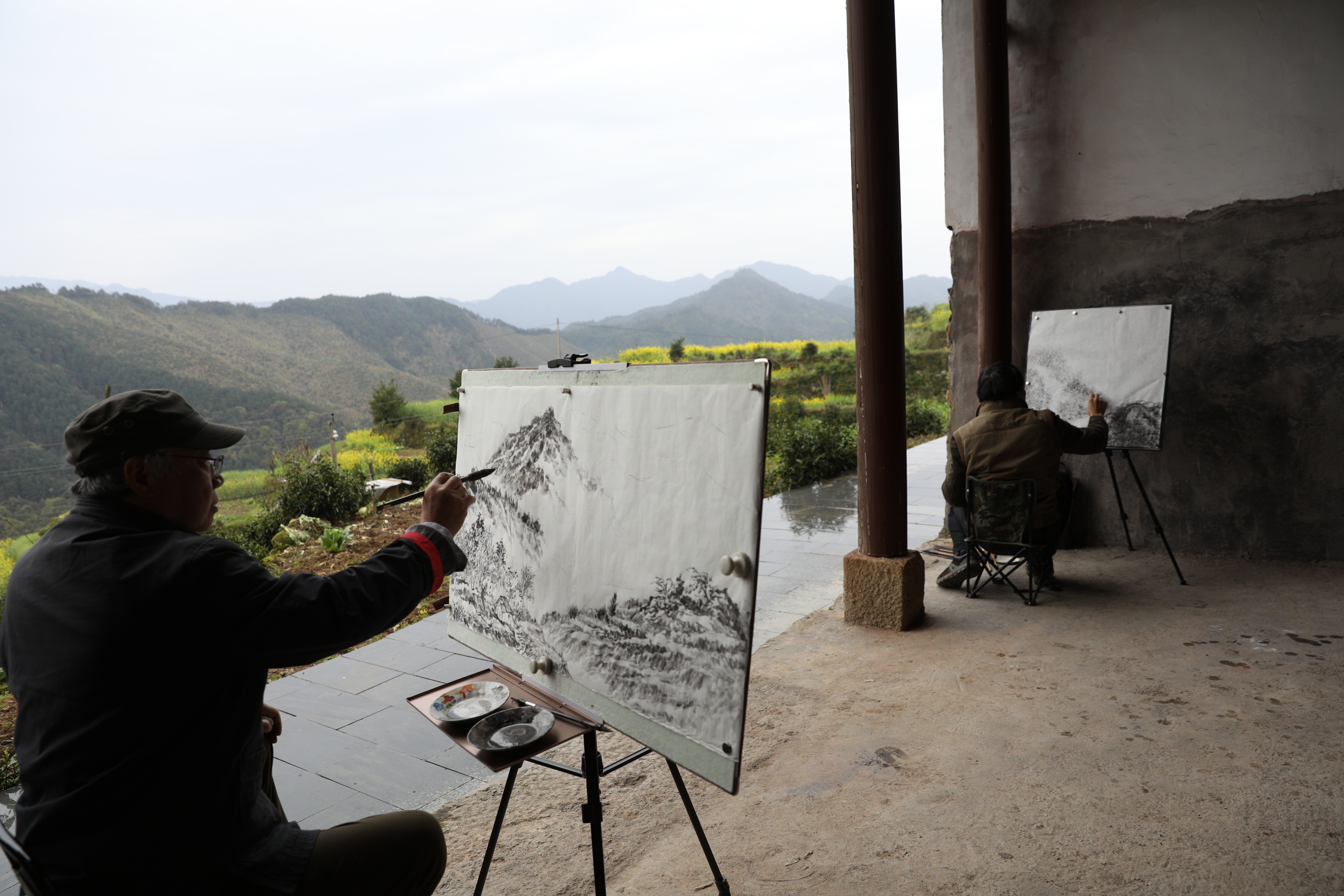 「查平坦」向來有「天上人家」的美名，美景吸引許多國畫家來寫生。