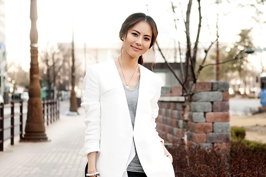 韓國女星朴志胤曾以〈成人禮〉紅遍韓國海內外。（翻攝自fanpjy IG)