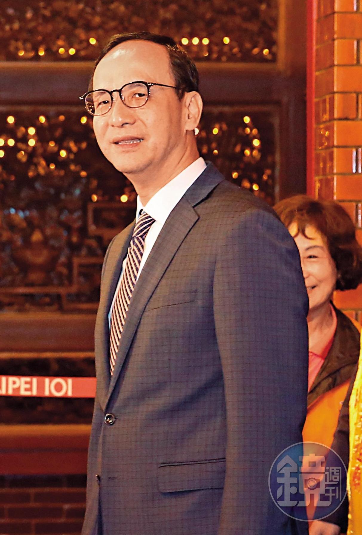 郭台銘宣布投入初選後,前新北市長朱立倫(圖)極力擺脫被邊緣化的危機。