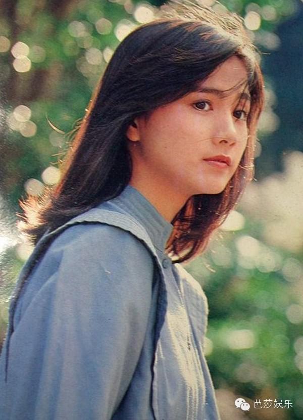 彭雪芬飾演《拒絕聯考的小子》女主角,因此一炮而紅。(翻攝自《拒絕聯考的小子》劇照)