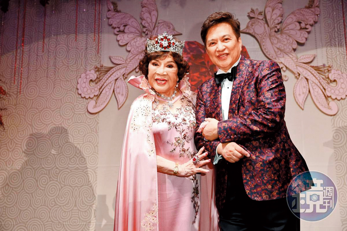 周遊與李朝永在結婚40週年補辦婚禮。（本刊資料照片）