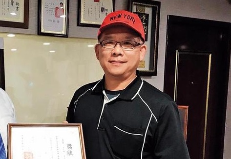 失聯一個半月的徐豪雄出面指控，呂自修勾結幫派奪取愛客發經營權。（愛客發提供）