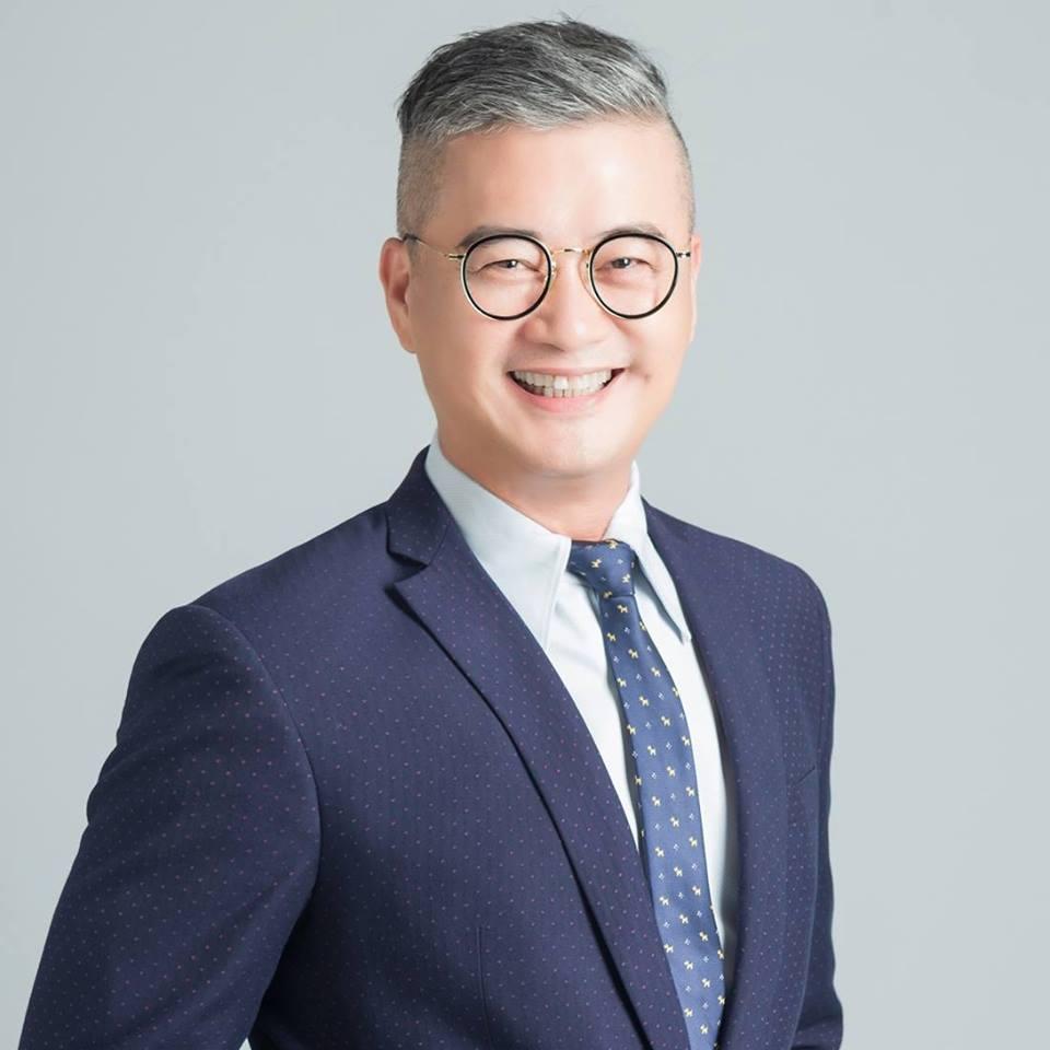 高雄命理師高煜霖預測韓可能在決策上失準,呼籲他多聽建言,尊重他人。(翻攝高煜霖臉書專頁)