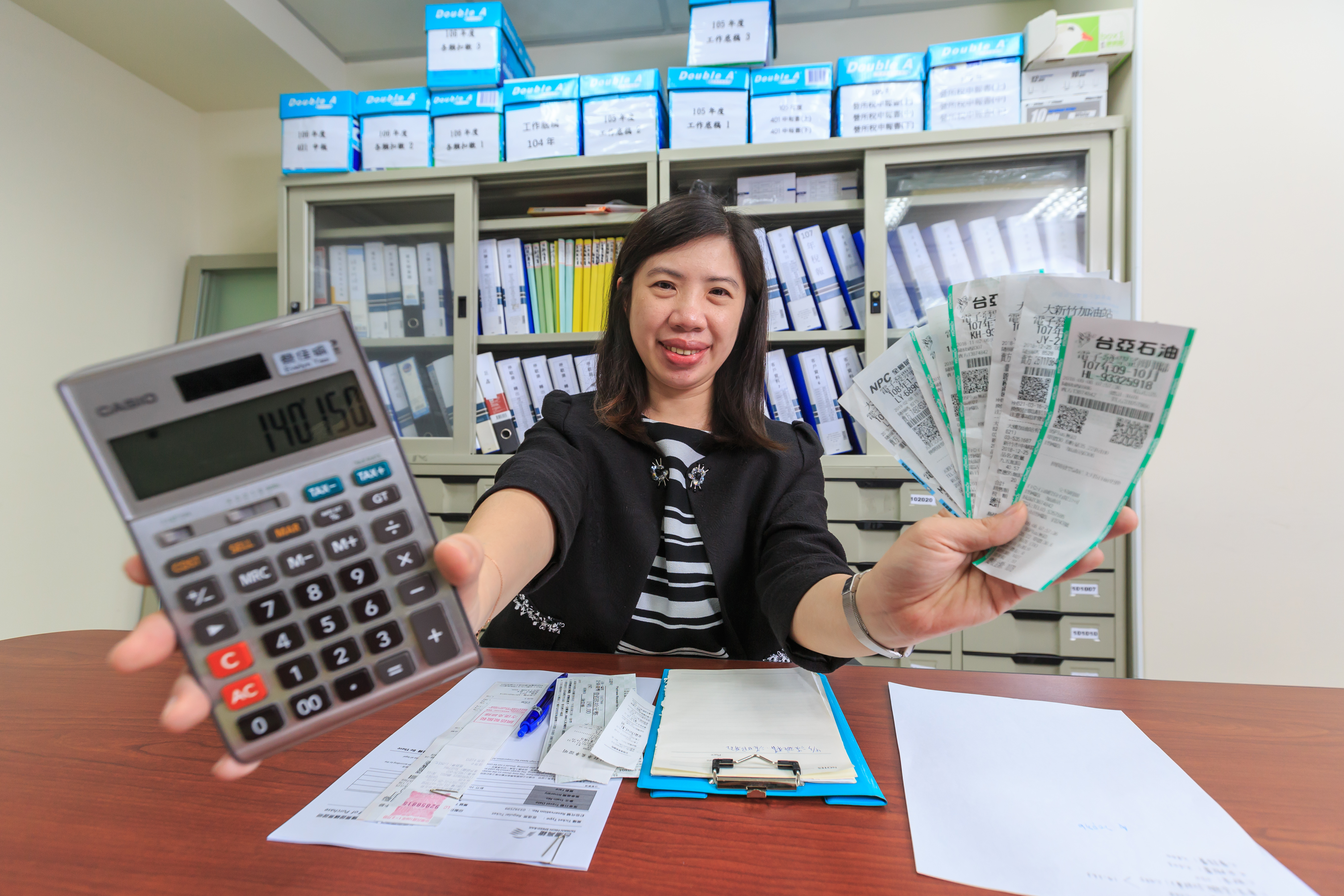 執業會計師蔡佳瑜是記帳達人，曾經最高年省14萬元家庭開銷。