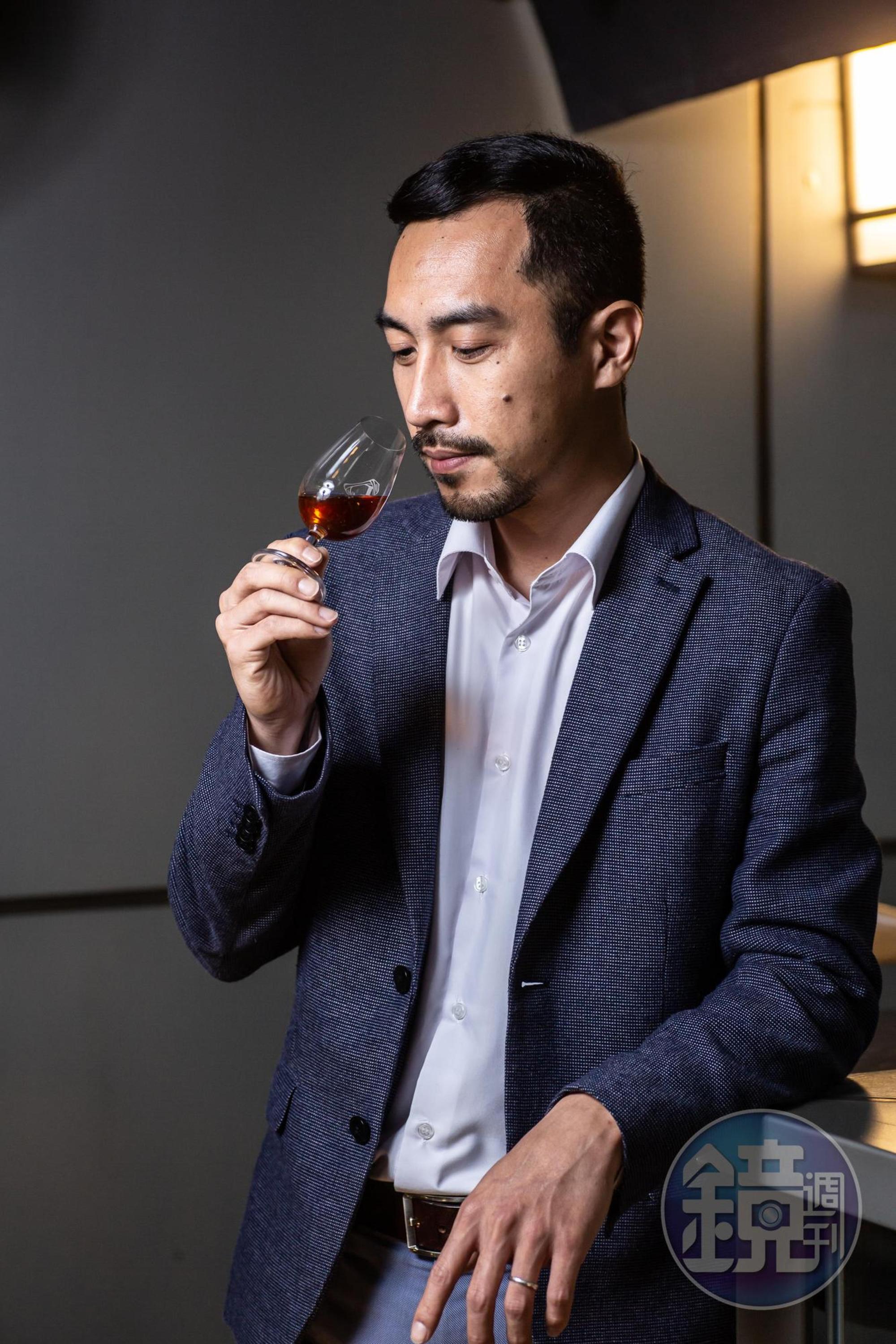 尚格酒業品牌大使劉俊賢認為,威士忌風味人人感受不同,也是奧妙之處。