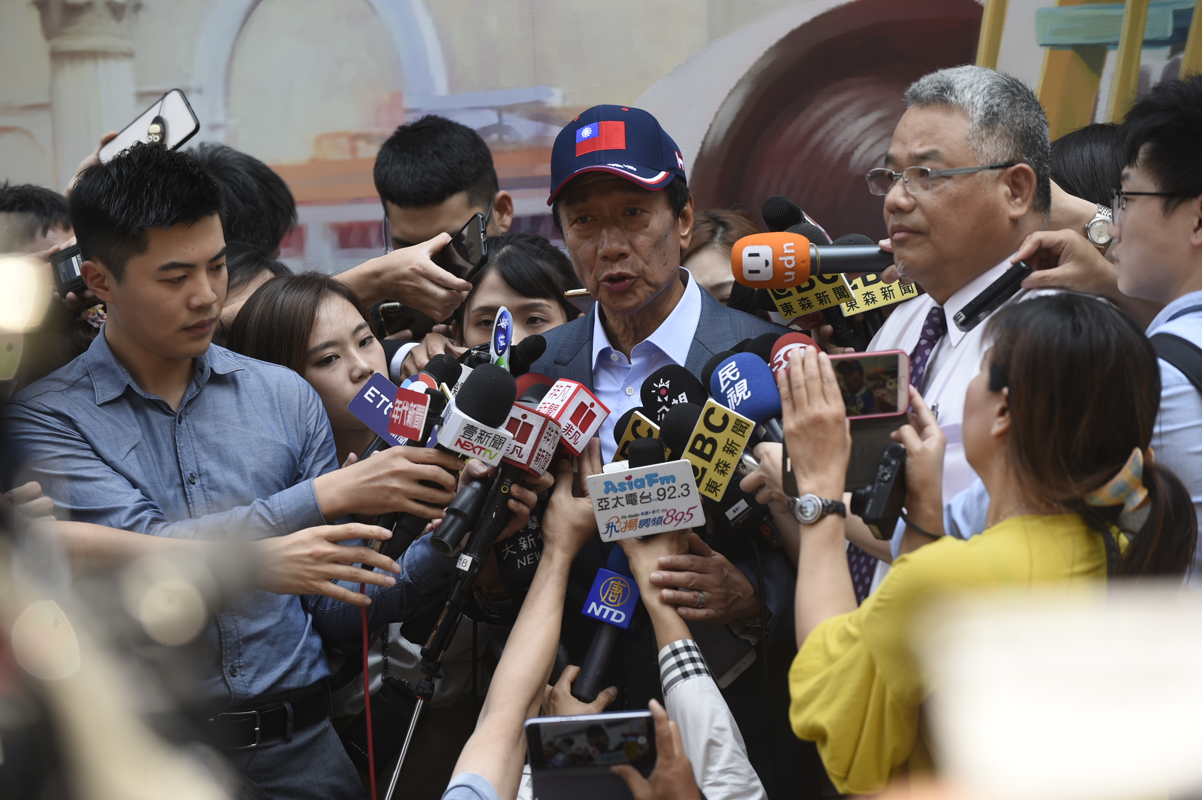 郭董談年改一事，他認為首要目標就是找出財源、把餅做大。