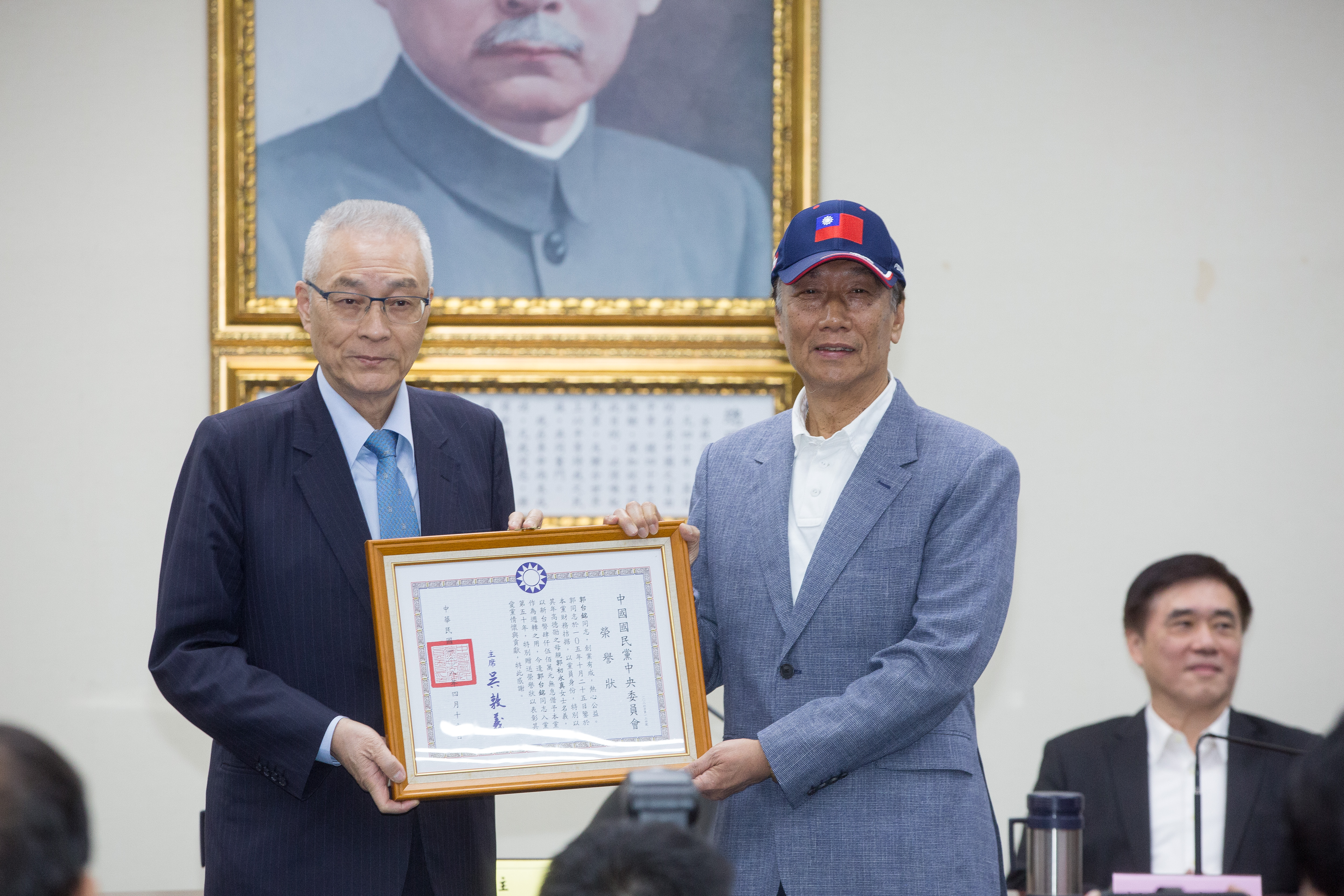 國民黨多名大咖有意角逐2020總統大選，黨主席吳敦義與國民黨經營推特，卻遭網友酸翻。（圖為本刊資料照）