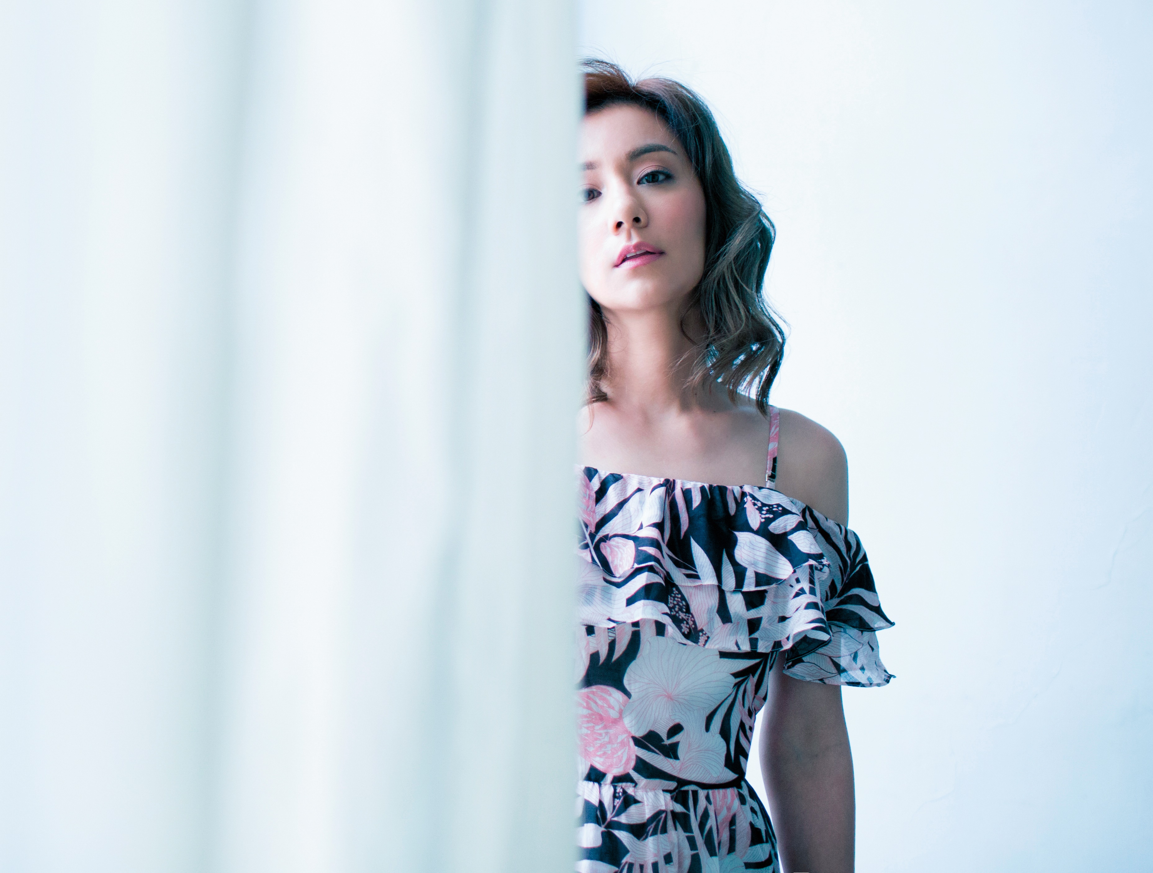 走遍各地，卻不記得哪裡好吃好玩，莎莎說自己就像是旅行團的團員，聽從工作人員安排，但親友常常誤會她是導遊。 