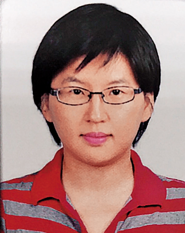 法官吳俐臻(圖)與父親同住宿舍,因種菜與法官郭玉林起糾紛。(翻攝司法官結業紀念冊)