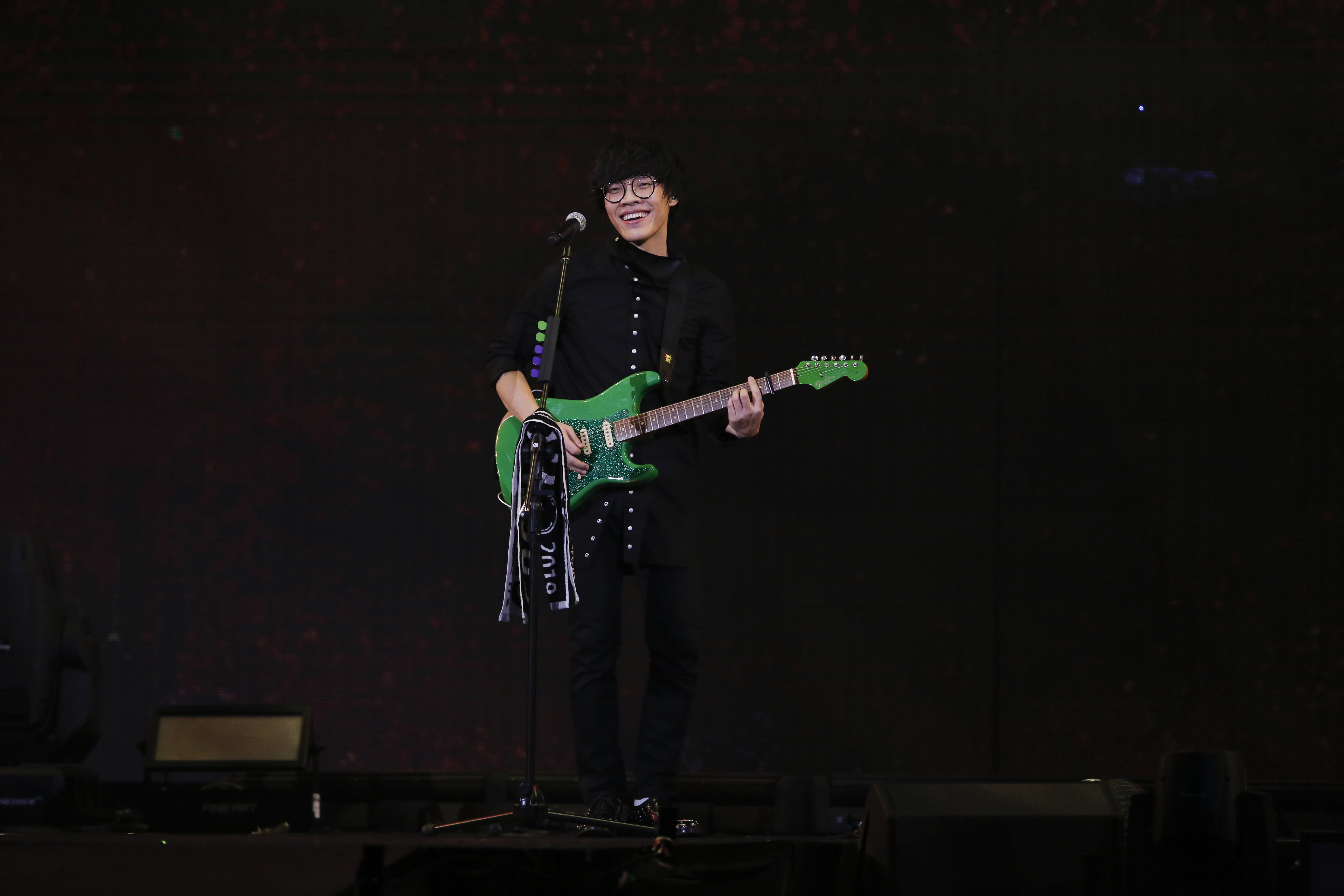 盧廣仲小巨蛋演唱會26日起連唱3場,門票早早秒殺一空。