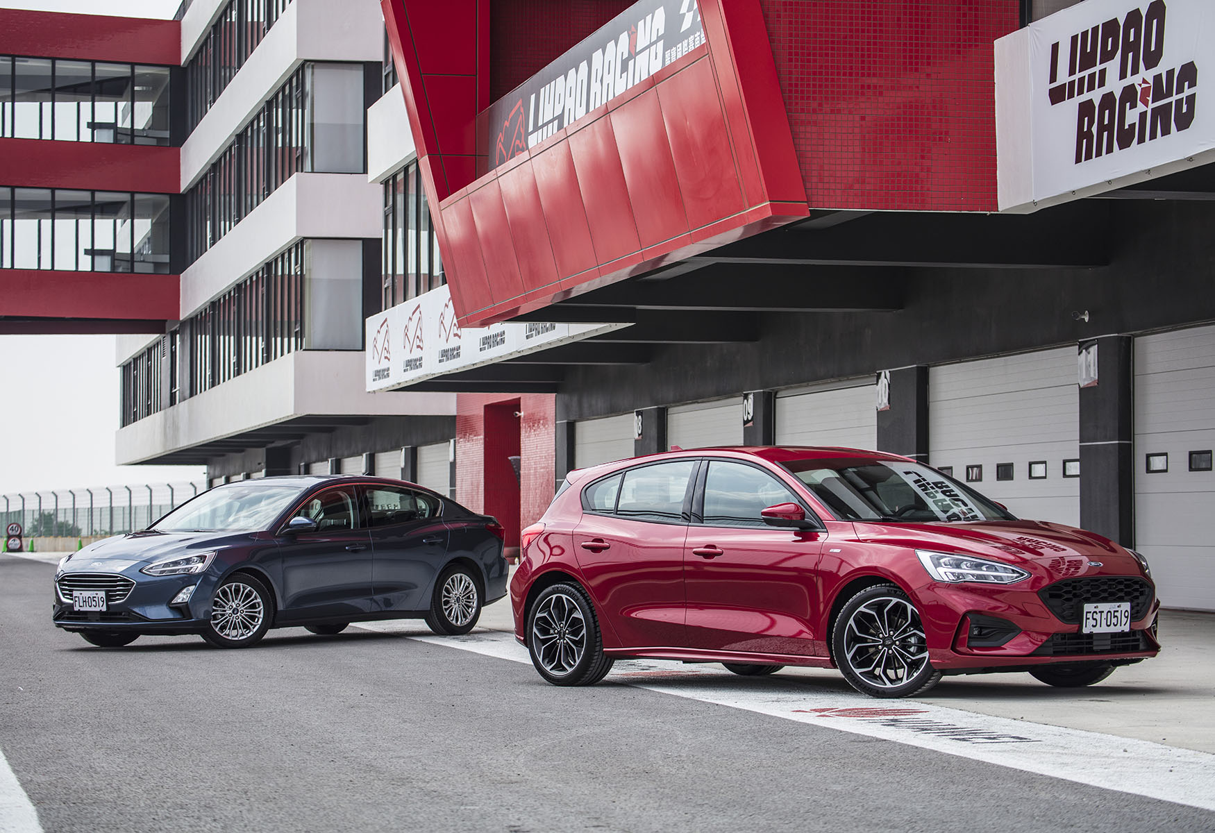 【高CP值代表】FORD Focus 5D ST-Line