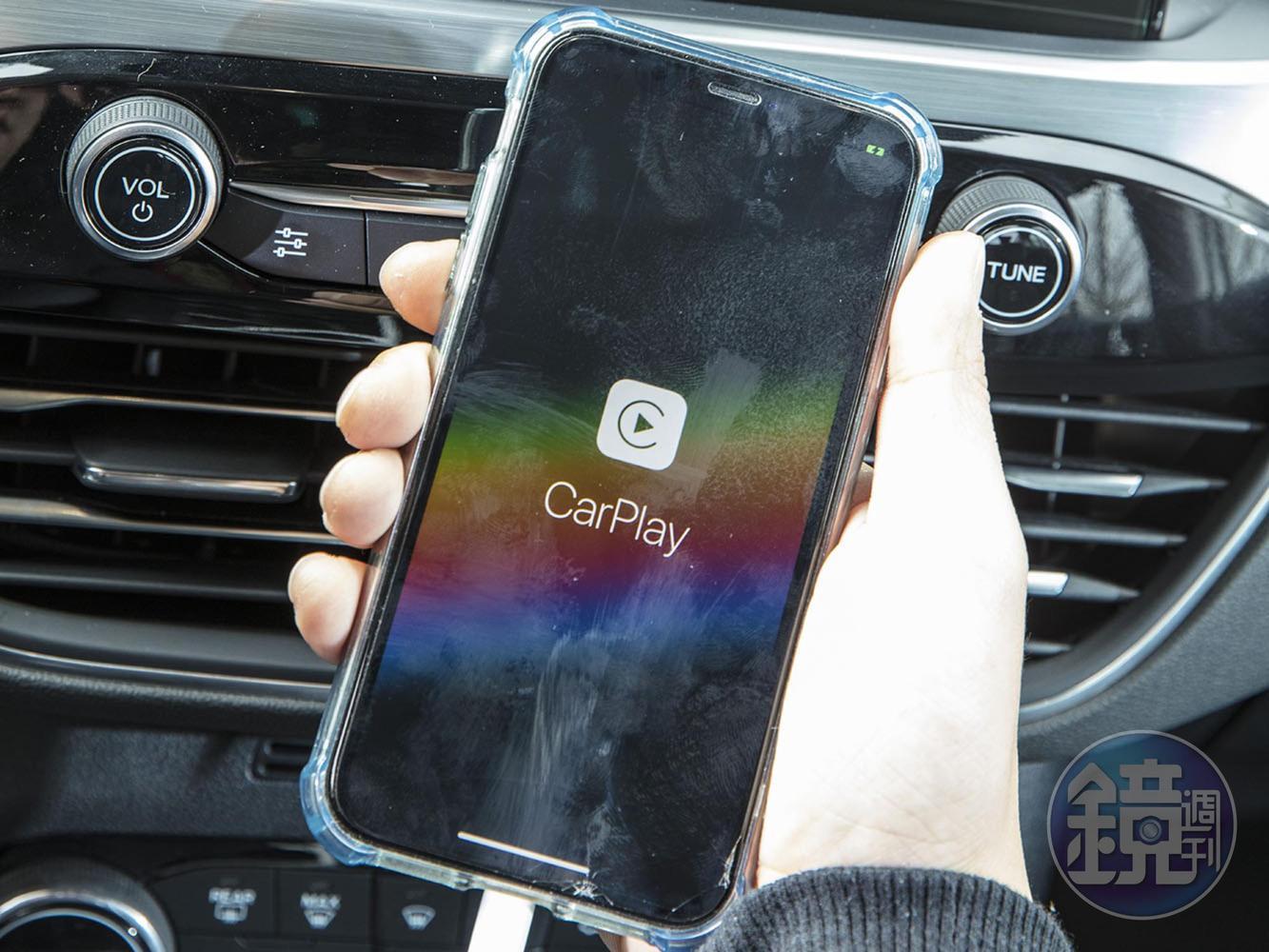 支援Apple Carplay的SYNC3系統操作也相當直覺好用。