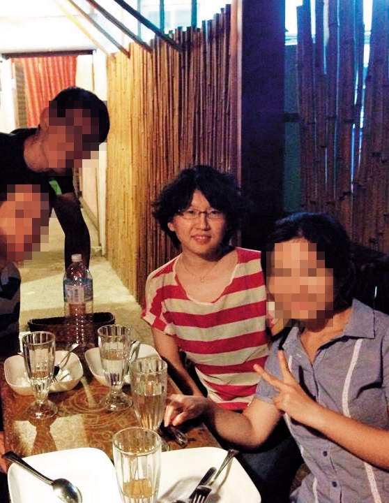台東地院法官吳俐臻（左2）認為，郭玉林報警要求逮捕她父親一事，已越過她的底線。（翻攝臉書）