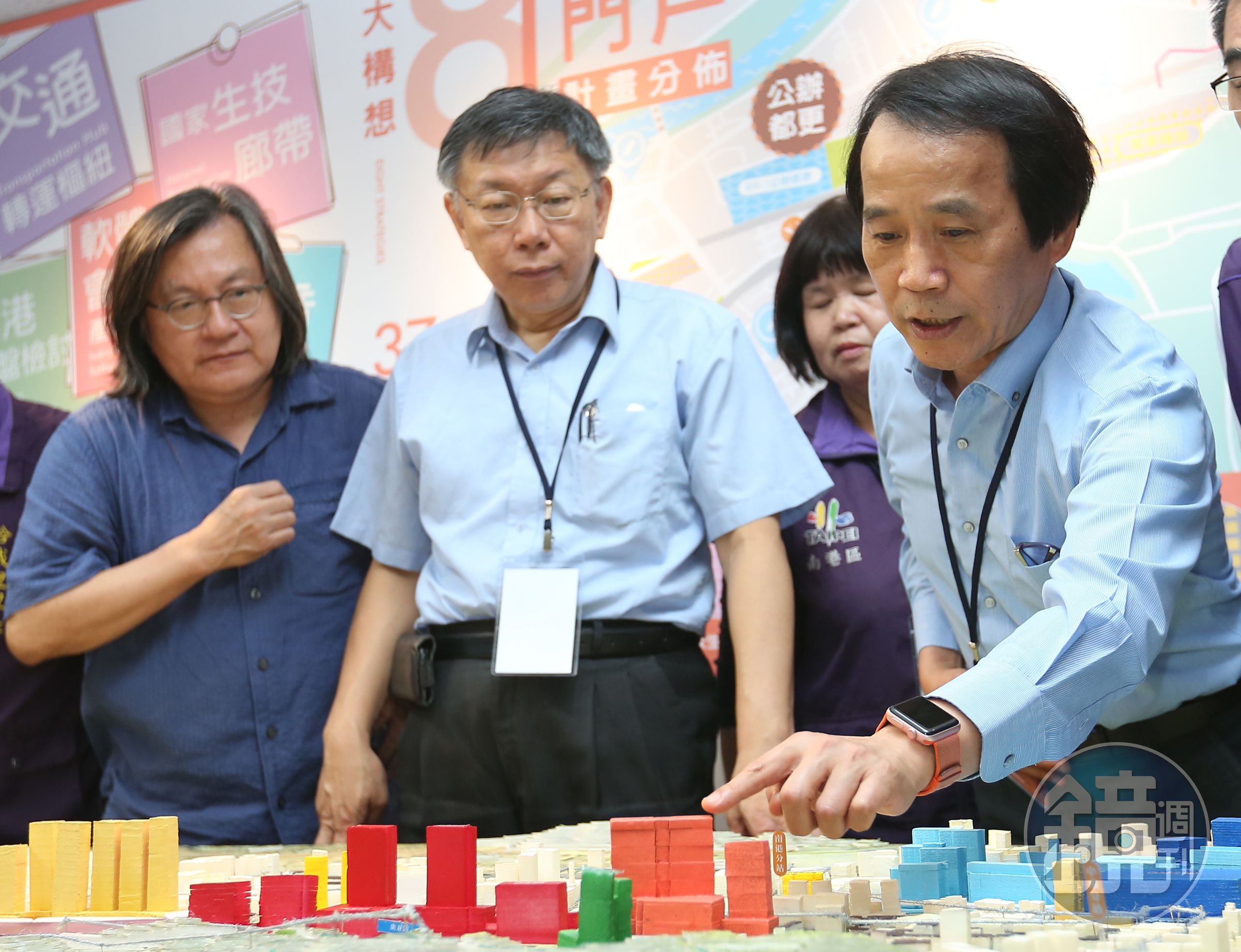將雙子星案視為重要政績的柯文哲，對於全案卡關數度砲轟投審會。