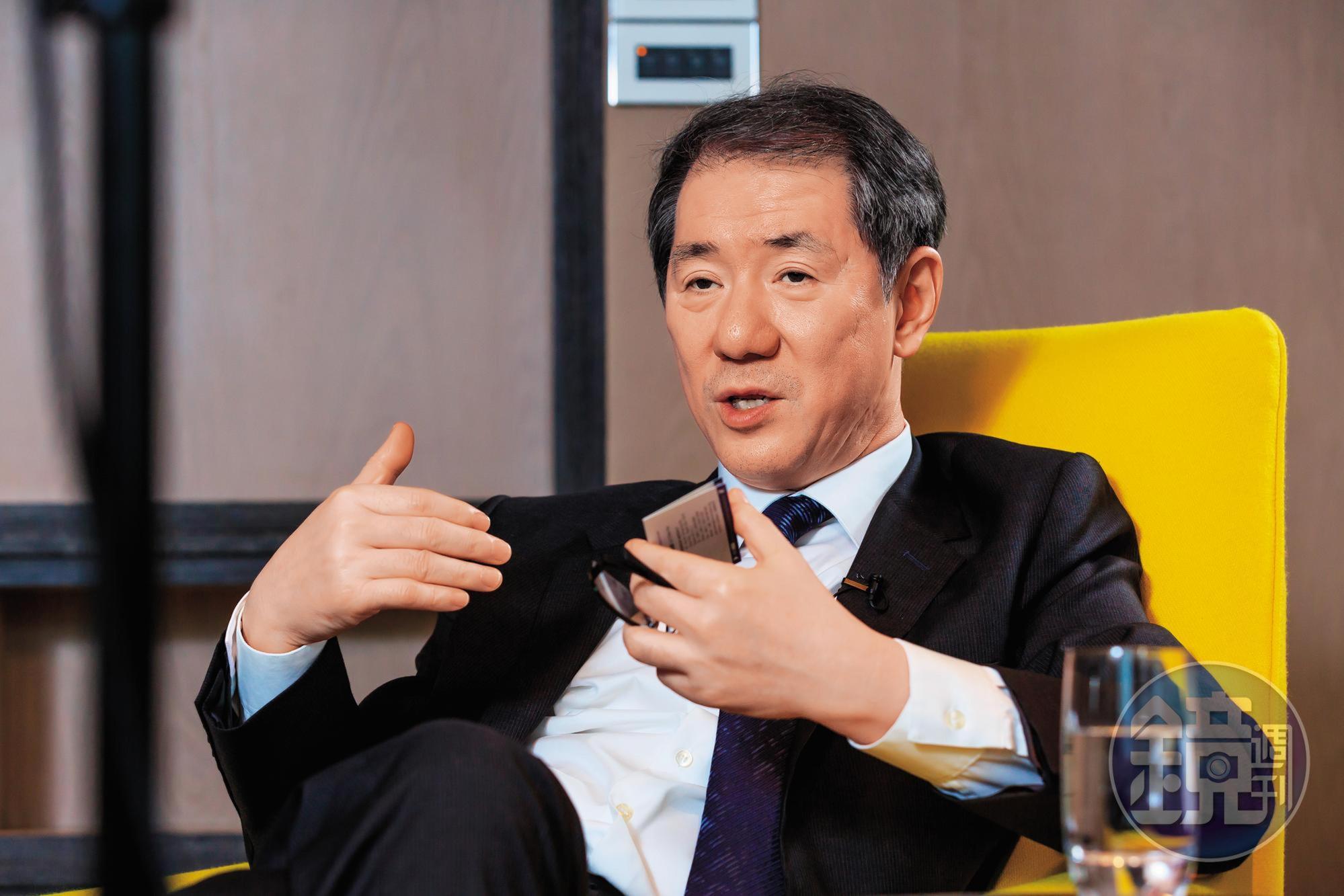 于品海強調他是依法投標,相信台灣是個依法行政的地方。