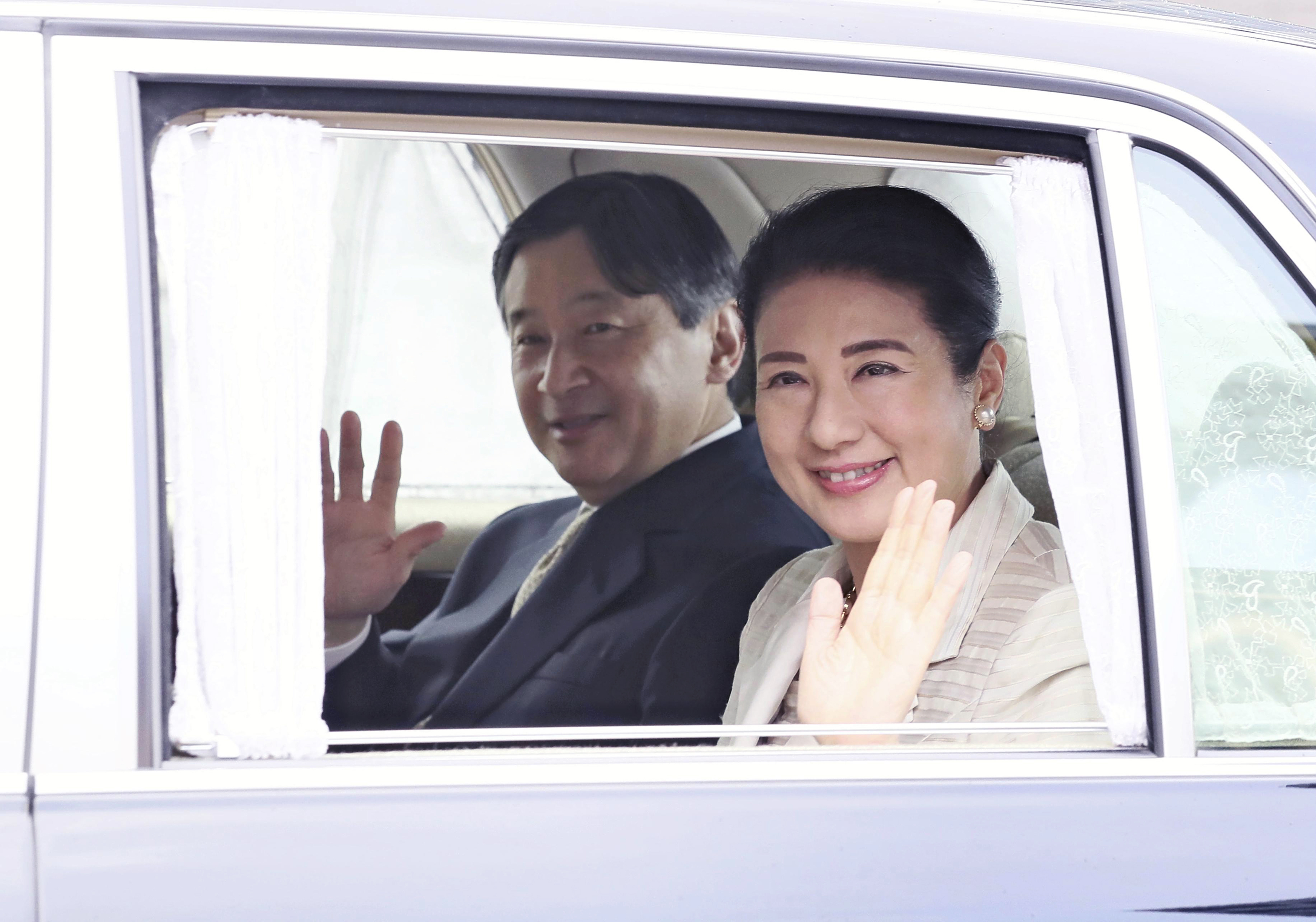 德仁的繼位儀式，按皇室古禮規範，女性不得觀禮，外媒指出，少了雅子妃在場的繼位儀式，恐傷害日本在國際的形象。（東方IC）