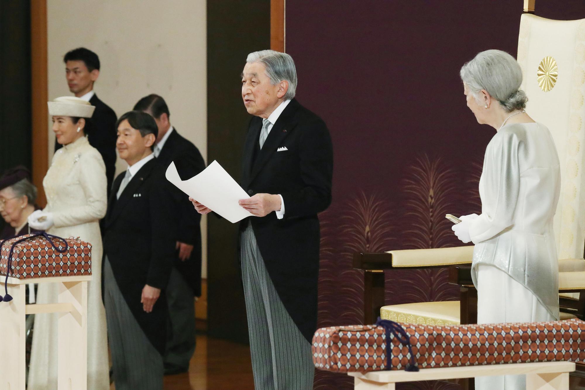 日本明仁天皇在皇居發表退位演說，平成時代正式畫下句點。（東方IC）