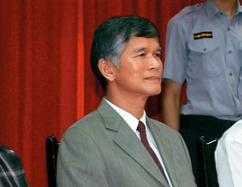 針對扁案是否重啟審理，高院法官曾德水收到瑞士密函後，勢必得重新評估扁停止審判的原因是否消滅。