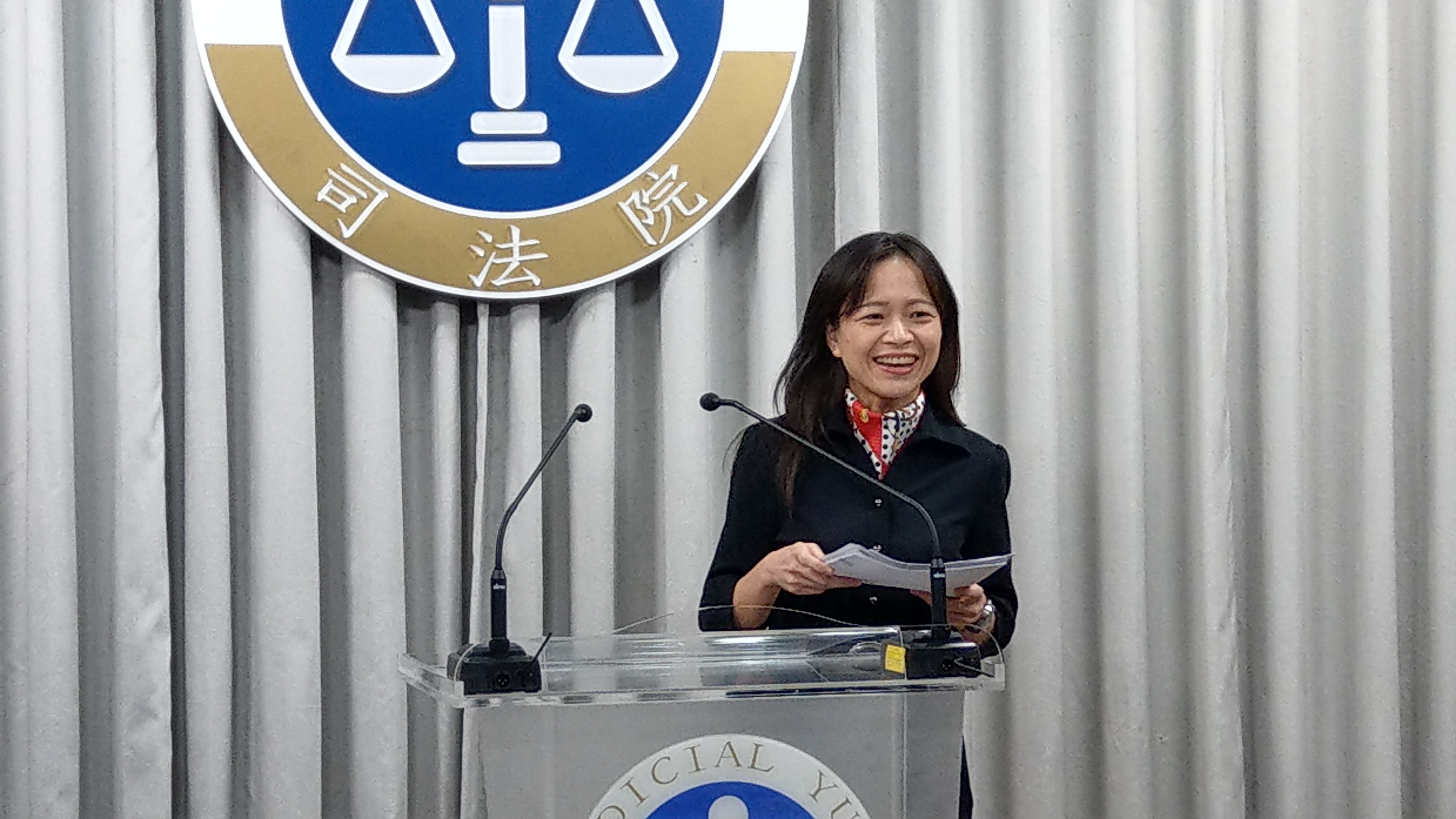 職務法庭發言人林玉苹官長指出，職務法庭認定林俊佑不宜再當檢察官。
