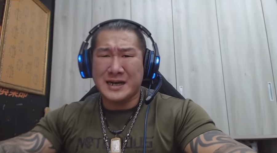 韓國瑜想重設自經區，館長砲轟此舉禍國殃民，根本是「賣國條款」。（翻攝自寶寶愛館長YouTube頻道）