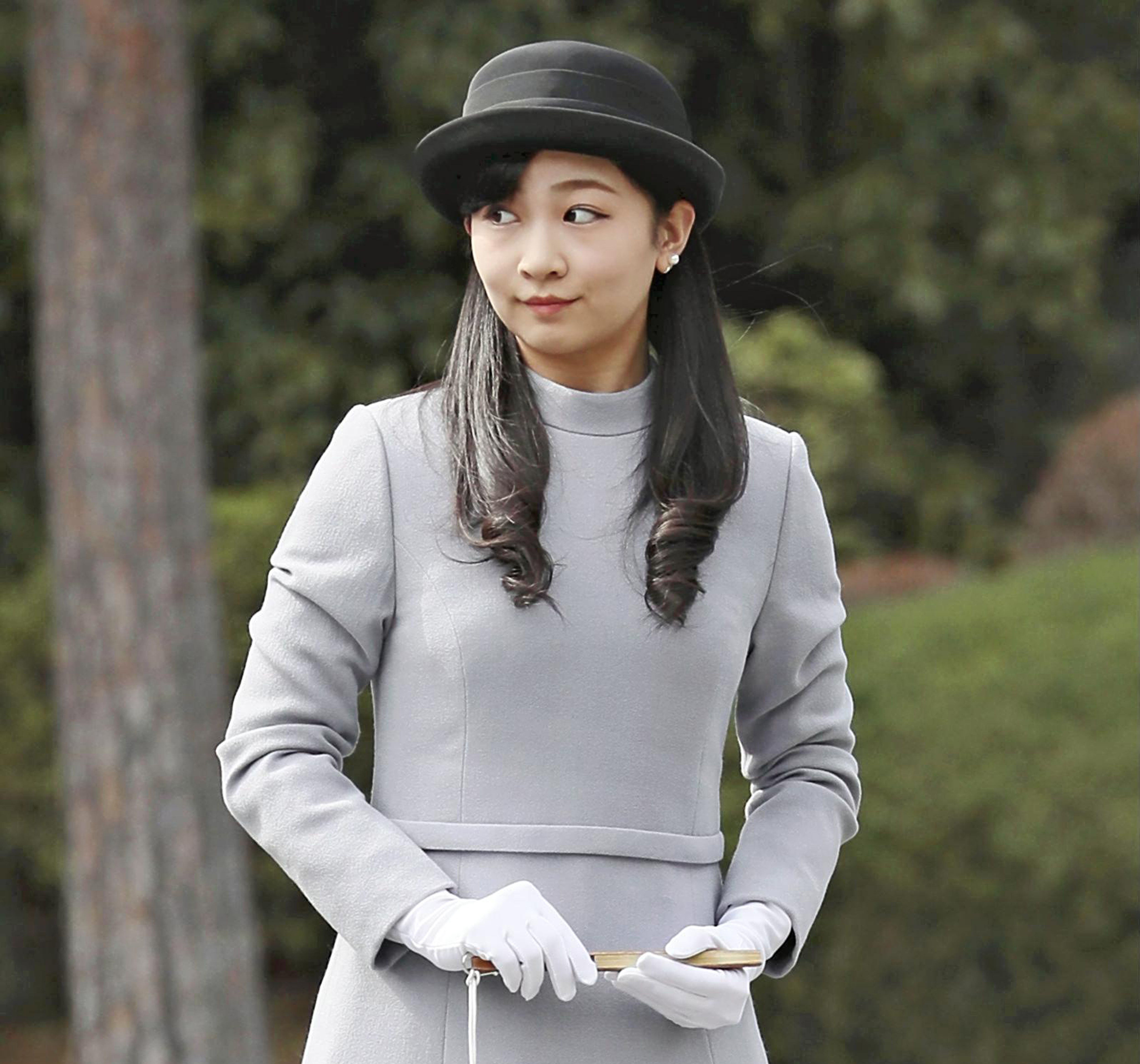 被稱為「日本最美公主」的秋篠宮次女佳子,在畢業典禮上力挺姊姊婚事的言論,被批公私不分,並讓外界質疑起秋篠宮家的教育方針。(東方IC)