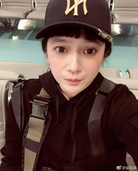 曾哲貞忍了多年的情緒也一次爆發，「今天我不再選擇靜默，是我覺得安靜21年夠了吧？若說她人忍受20年的委屈，那也該感謝我21年以來的靜默（事實真相）。」（翻攝自曾哲貞微博）