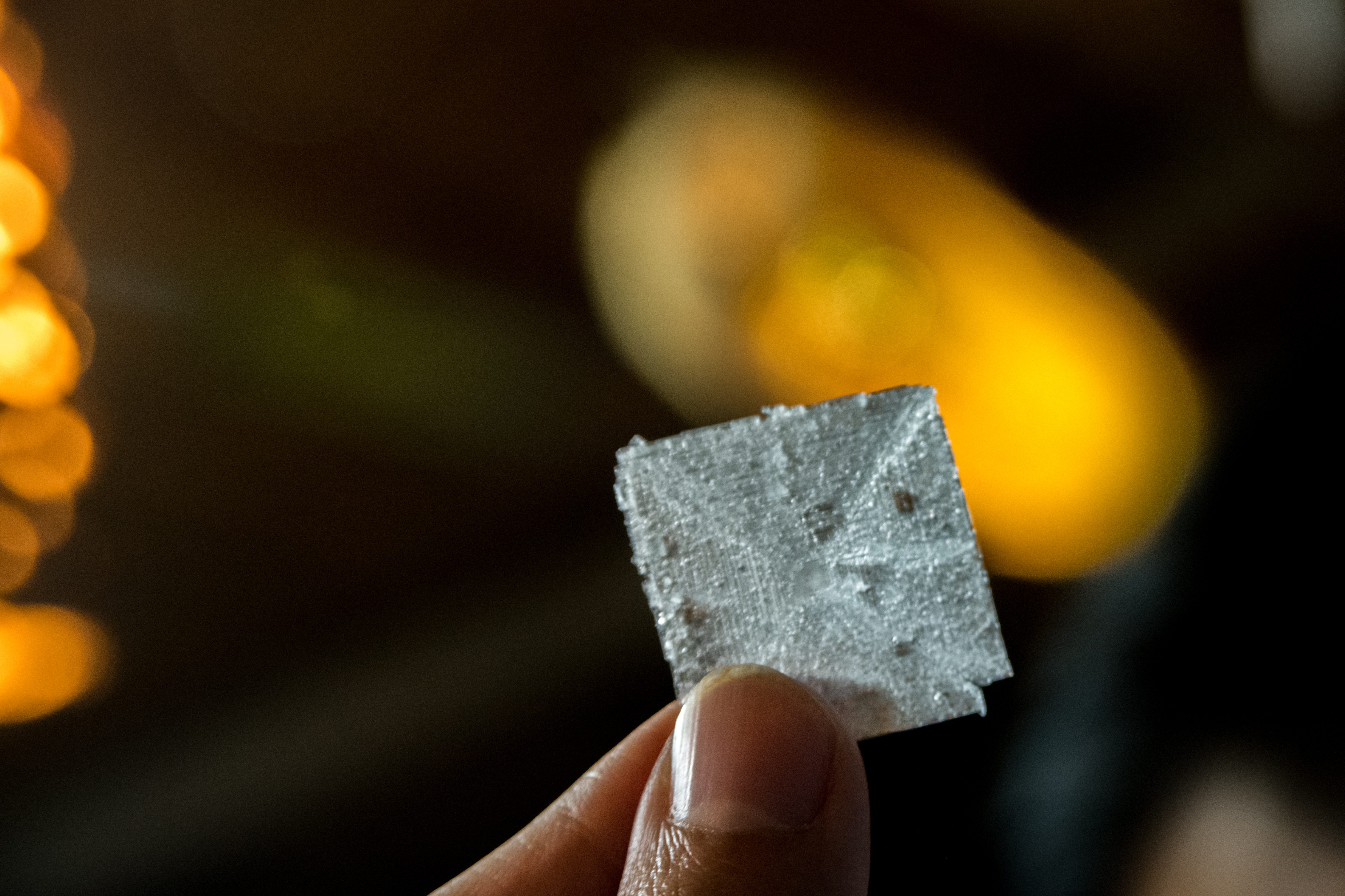 如金字塔般的立體結晶鹽花會回甘。