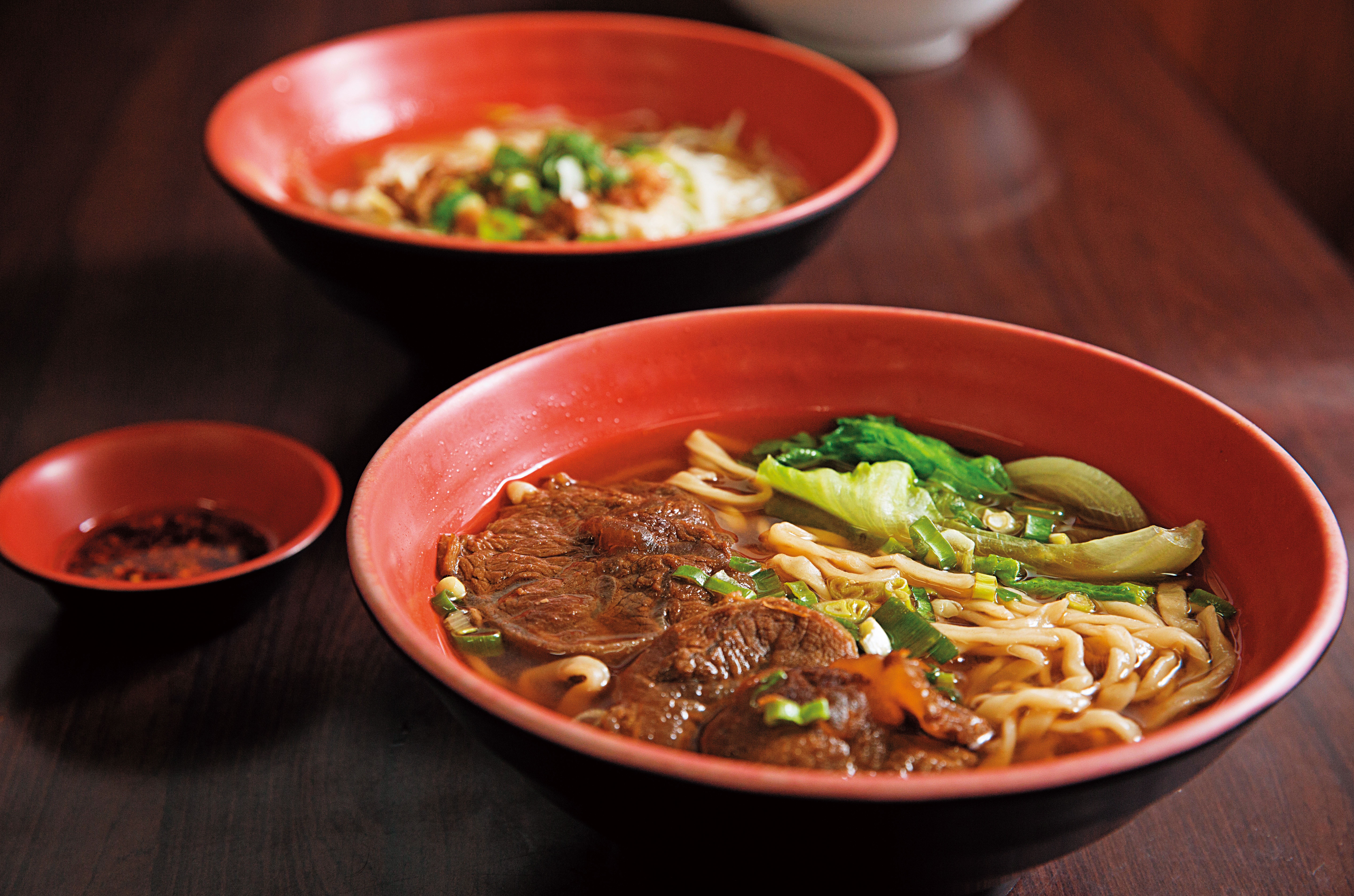 吃得到整塊牛肉的牛肉麵，也是八八麵館的招牌。（70元／小碗）