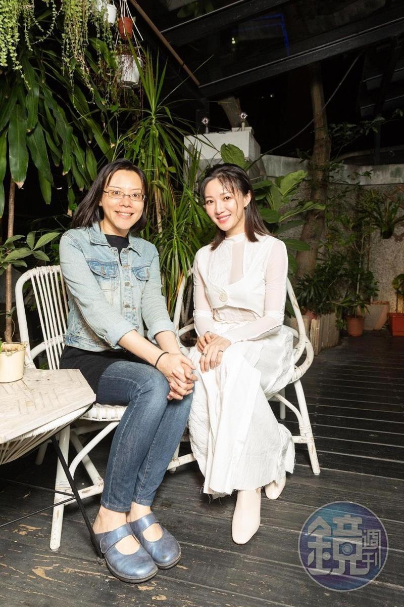 李杏(右)在《生死接線員》中飾演的器捐師「梅青青」,就是以亞東醫院器捐護理師潘瑾慧(左)為原形打造的角色。