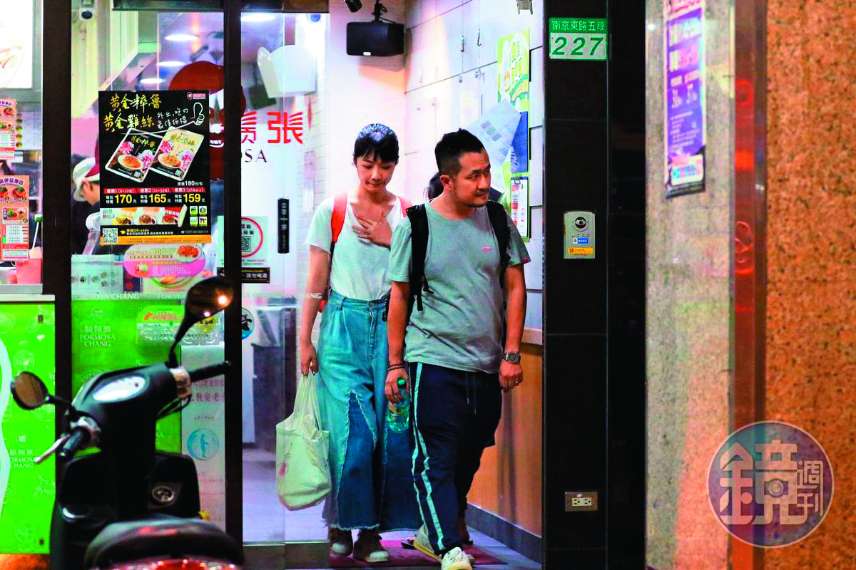 九把刀和周亭羽歷經劈腿風暴，還是結成正果。（本刊資料照）