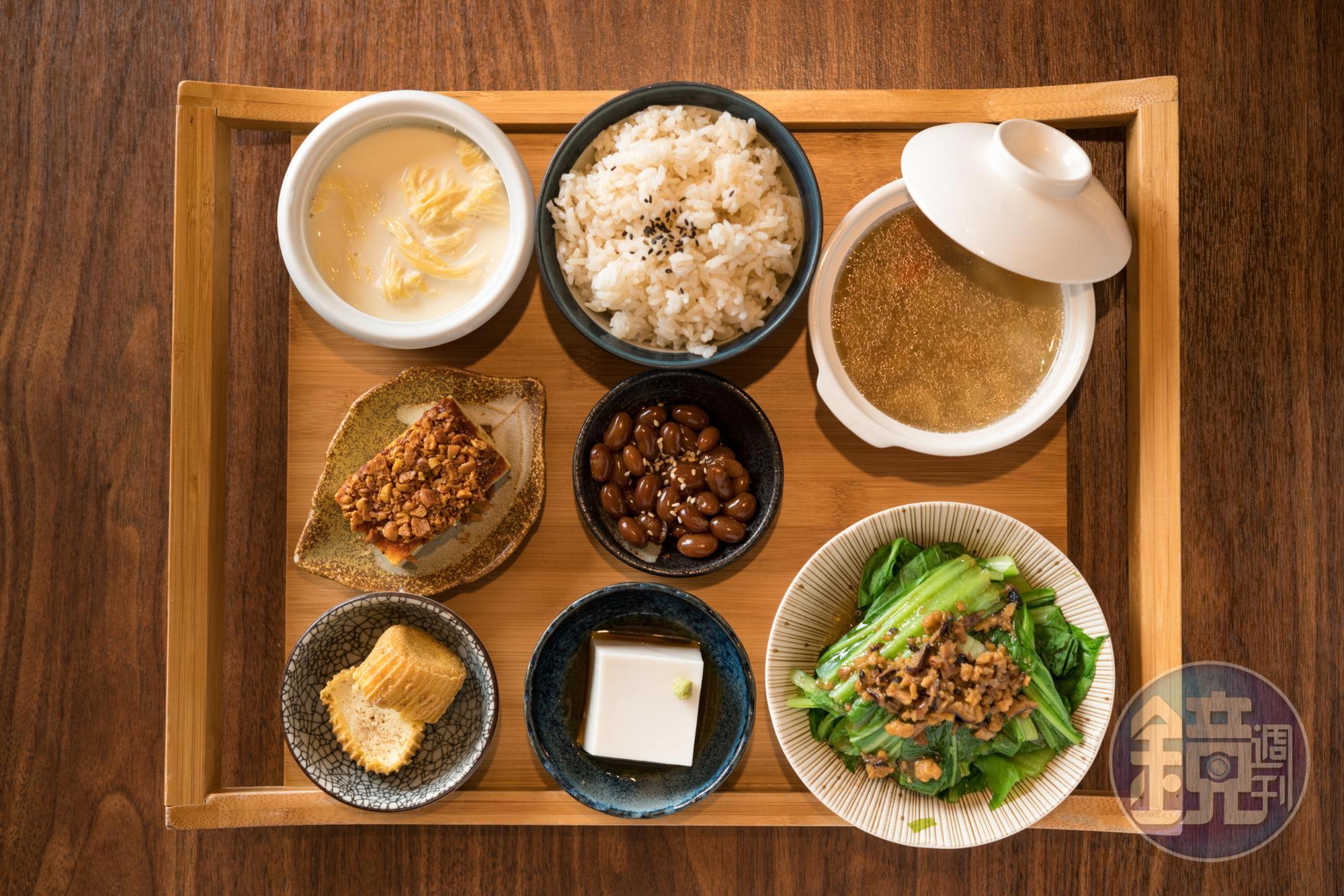 「上善豆家」是以黃豆為主食材的蔬食餐廳,把料理做得很有質感和潮味。