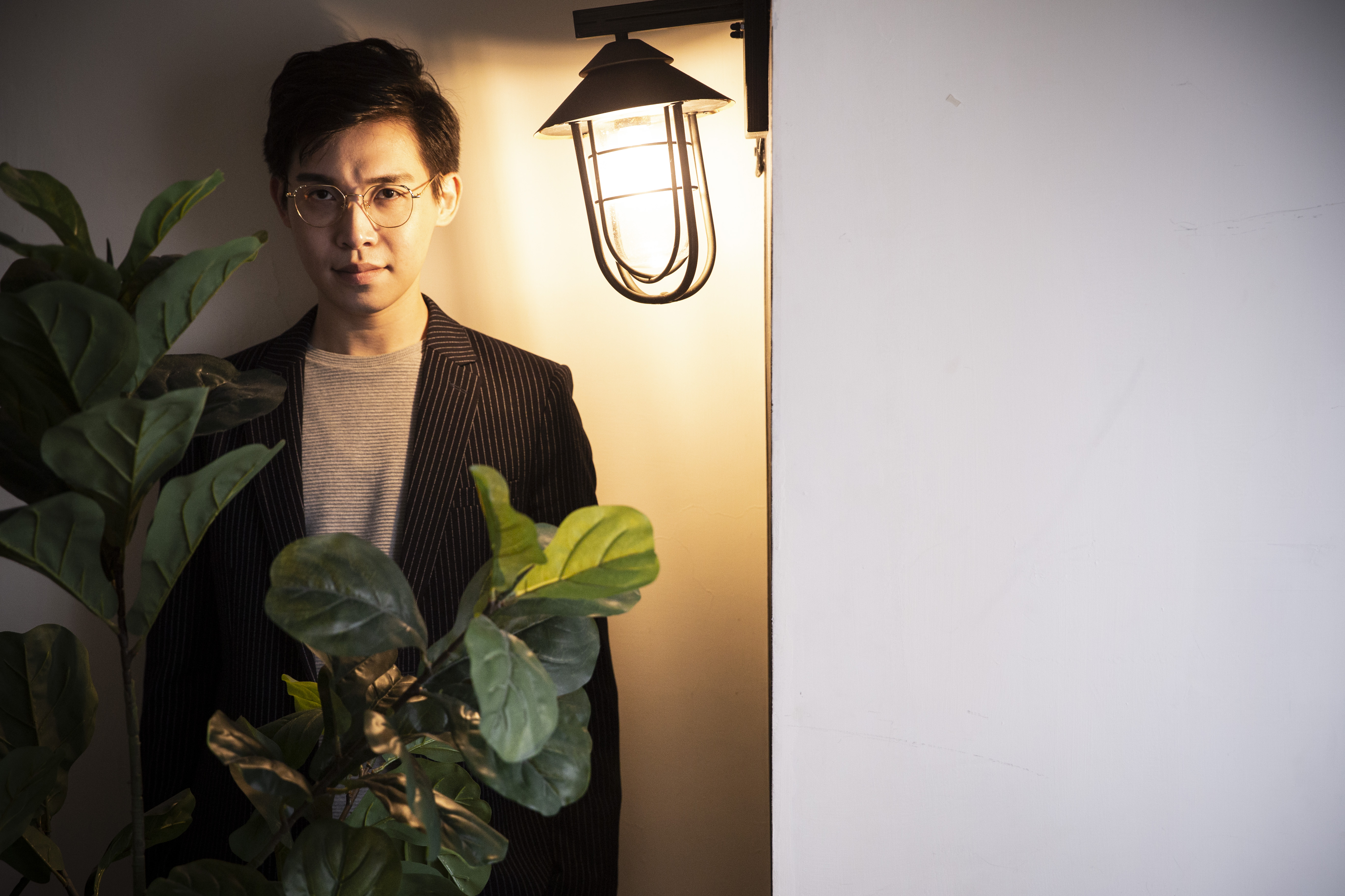 厭世哲學家內在是一個需要陪伴與支柱的人，在父母身上無法得到，便將需求投射到另一半身上。