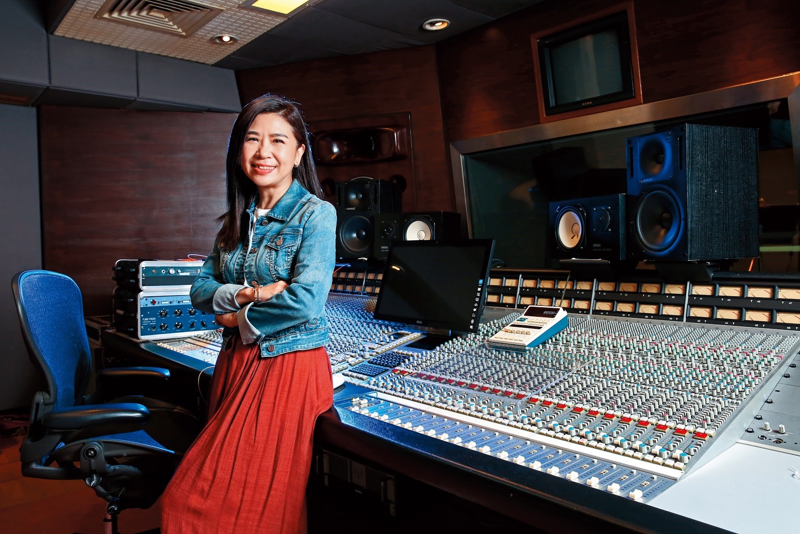 馬毓芬在台灣流行音樂界經營37年，同時身兼和聲、製作人、配唱製作人等多重身份，深受歌手信賴。