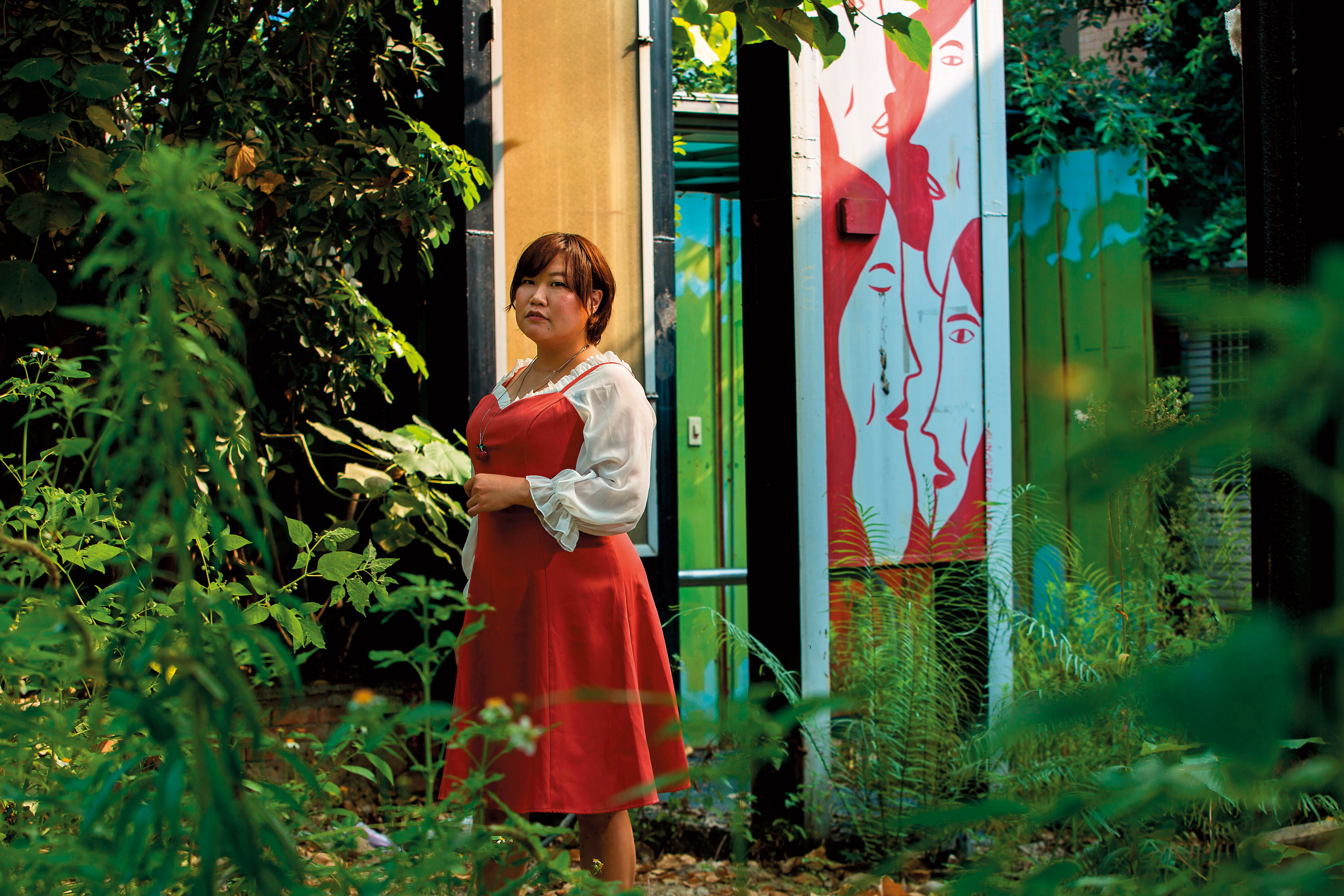 時常教人怎麼做愛的艾琪說，這個名字諧音自日本代表色情的字母「H」，也有「愛騎」的意思，是希望女人對性不要害羞，好色不是壞事。