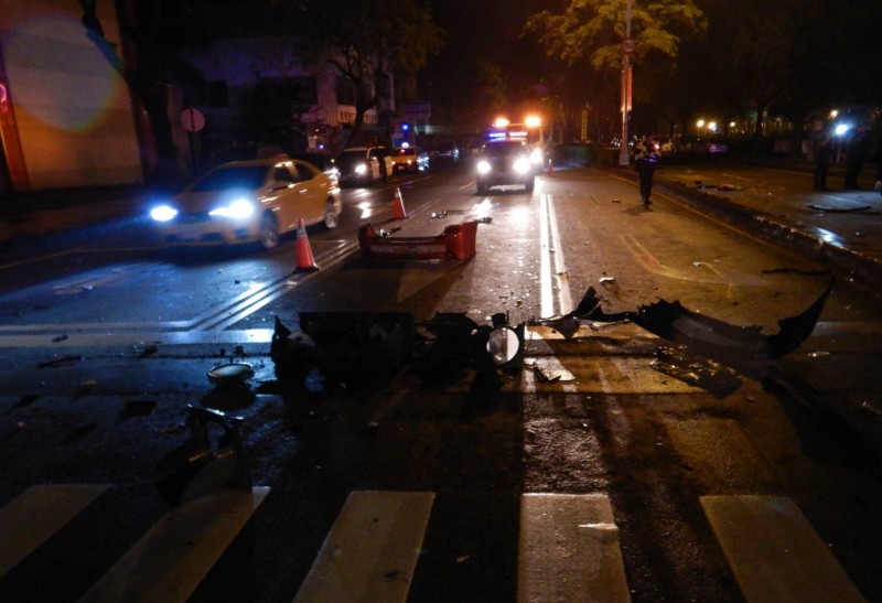 向上忠明南路口今天凌晨發生死亡車禍。(警方提供)