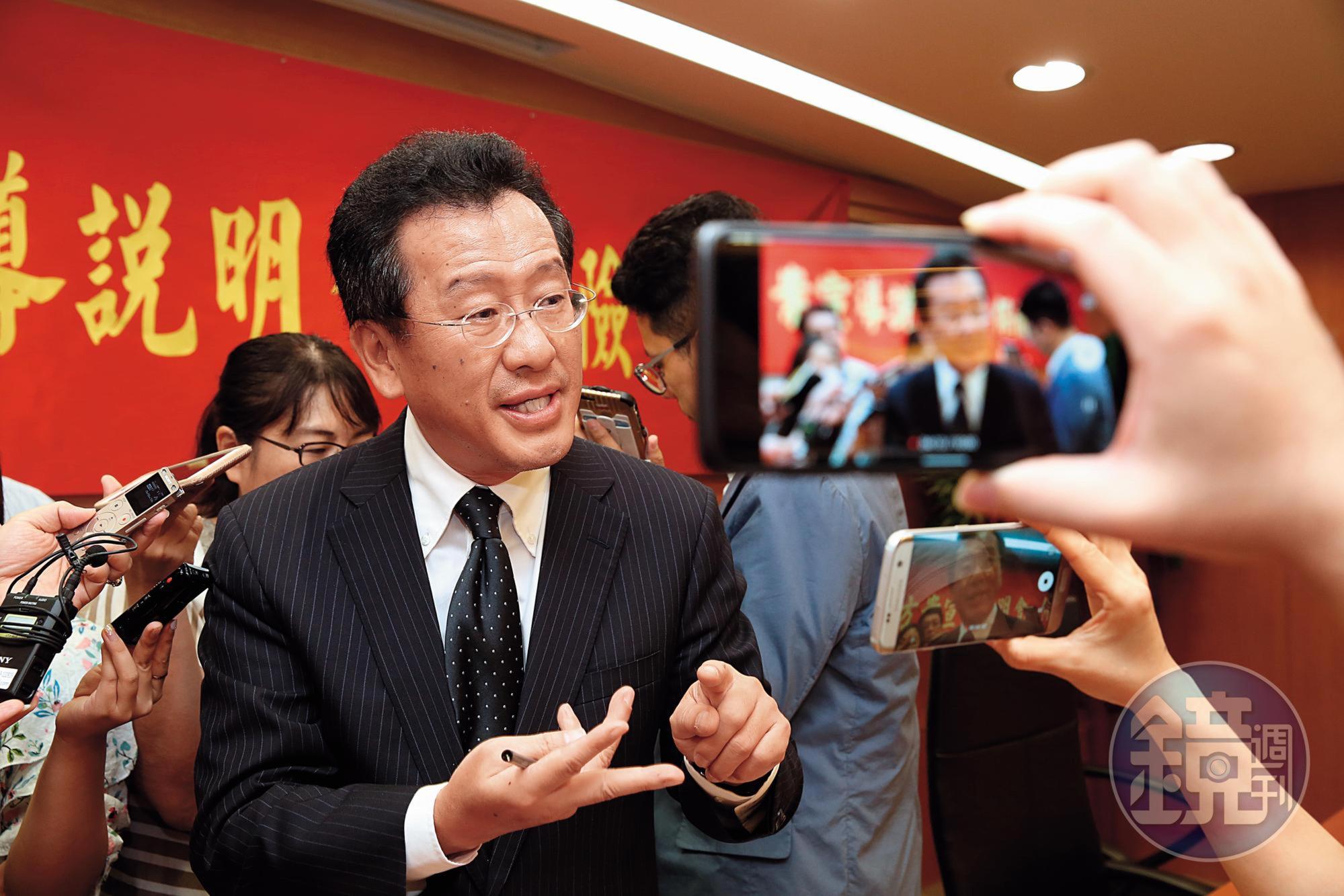 金管會主委顧立雄日前表示,金融業應厚實資本,多提準備金,不要把錢都發完。